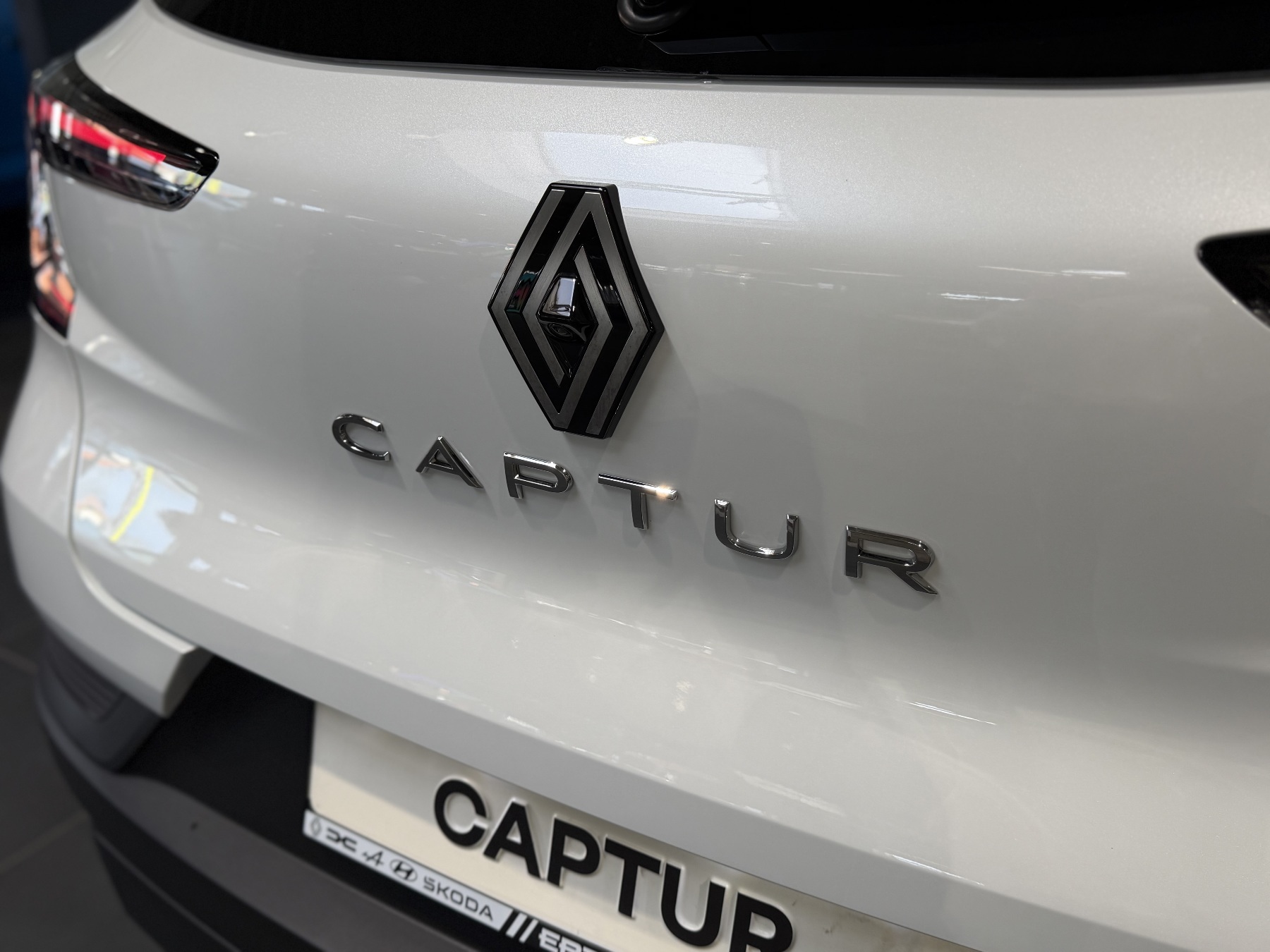 Bild 46 - Captur Evolution TCe 115 PS