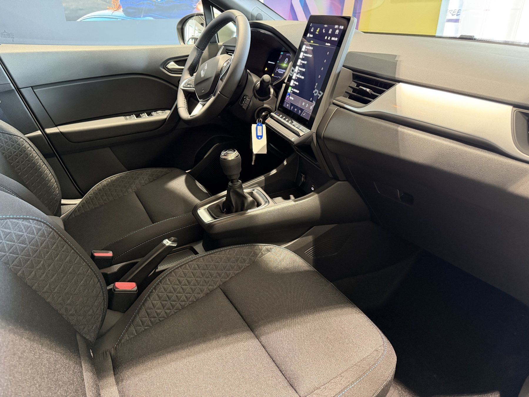 Bild 6 - Captur Evolution TCe 115 PS