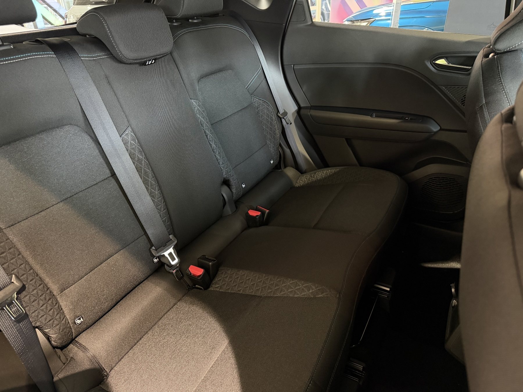 Bild 7 - Captur Evolution TCe 115 PS