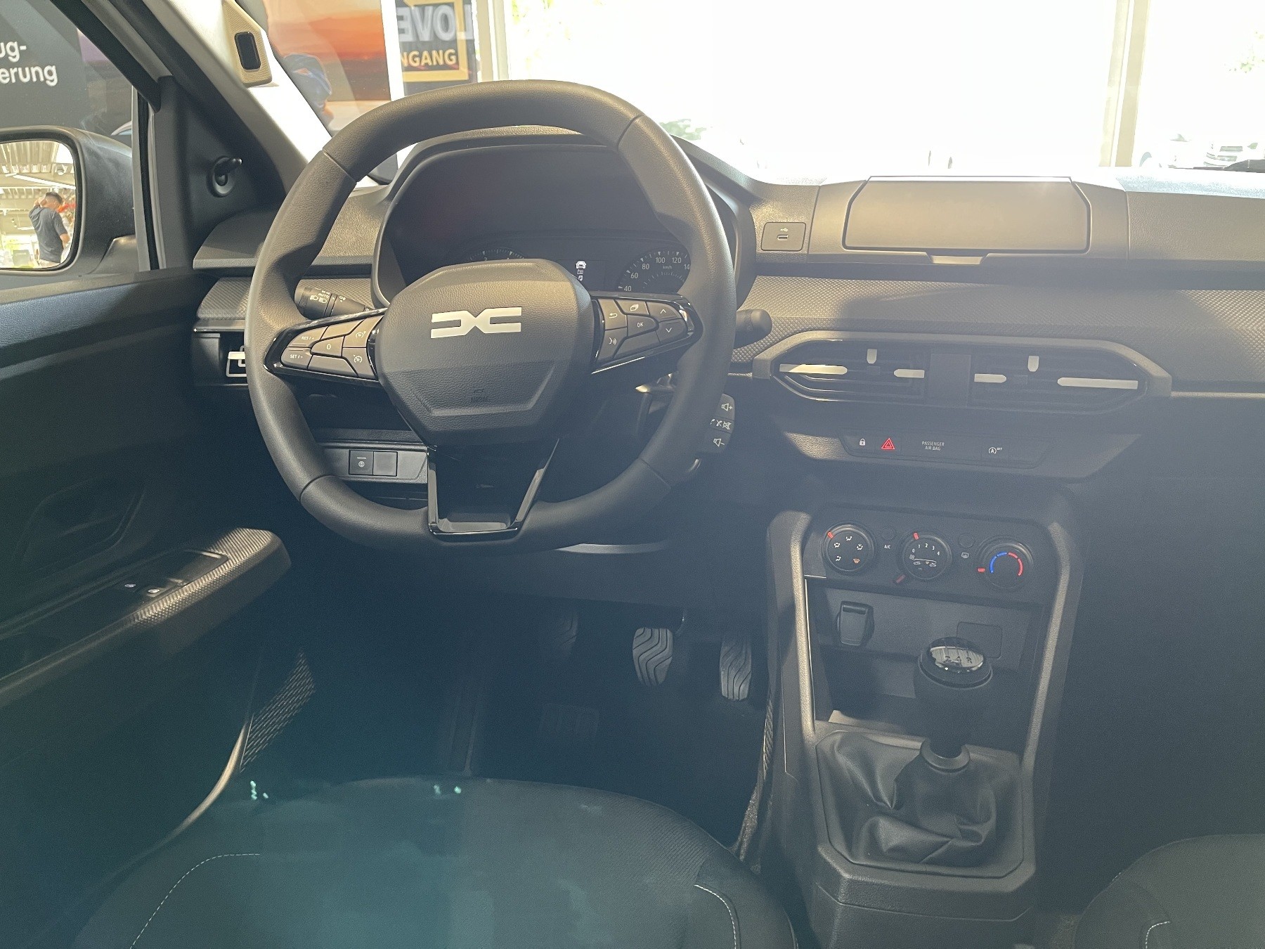 Bild 14 - Sandero Essential SCe 65ps ABS Fahrerairbag ESP