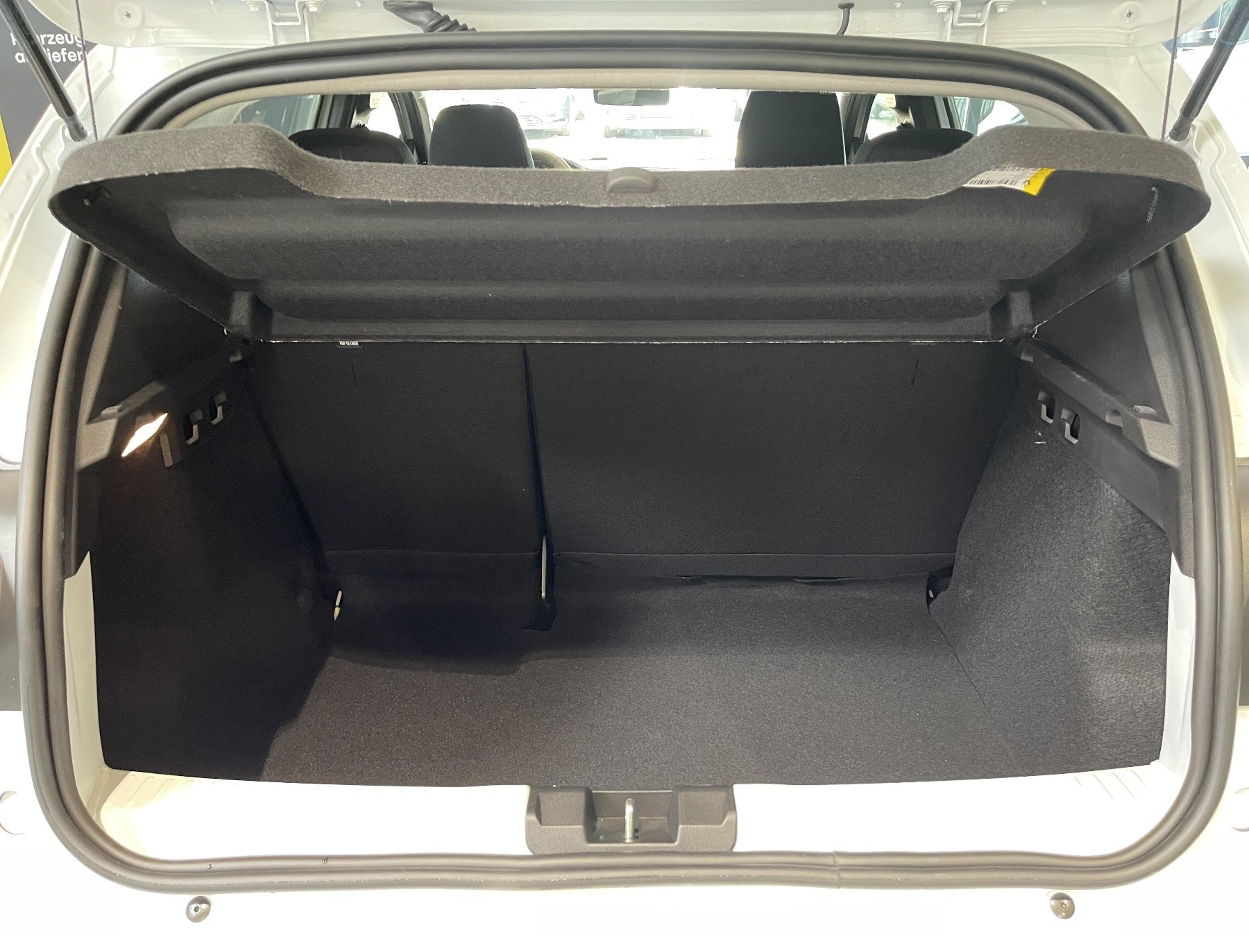 Bild 25 - Sandero Essential SCe 65ps ABS Fahrerairbag ESP