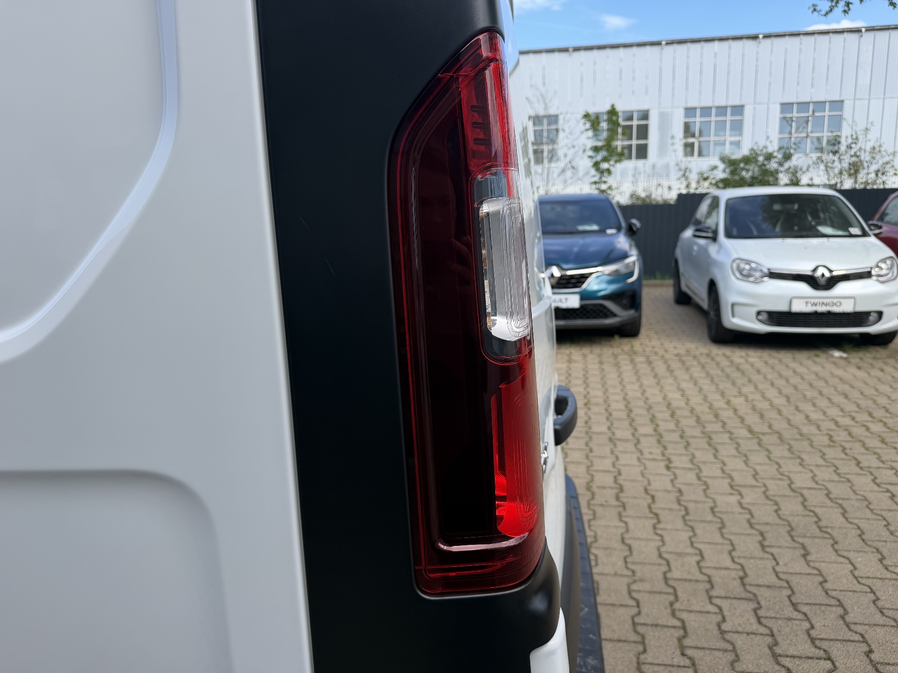 Bild 47 - Trafic L1H1 Komfort 2,8t dCi 110 PS
