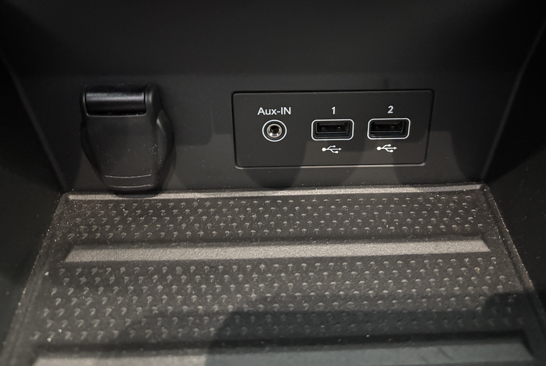 Bild 14 - Captur INTENS E-TECH Plug-in 160