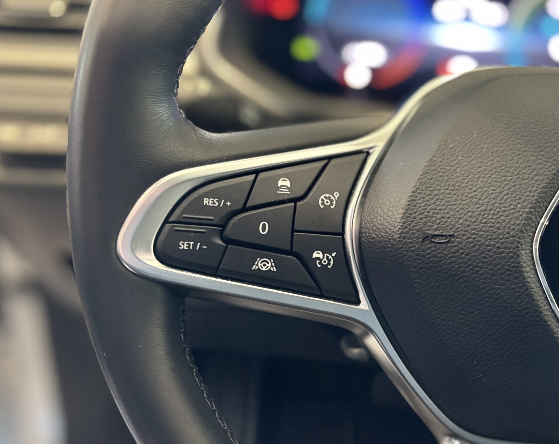 Bild 24 - Captur INTENS E-TECH Plug-in 160