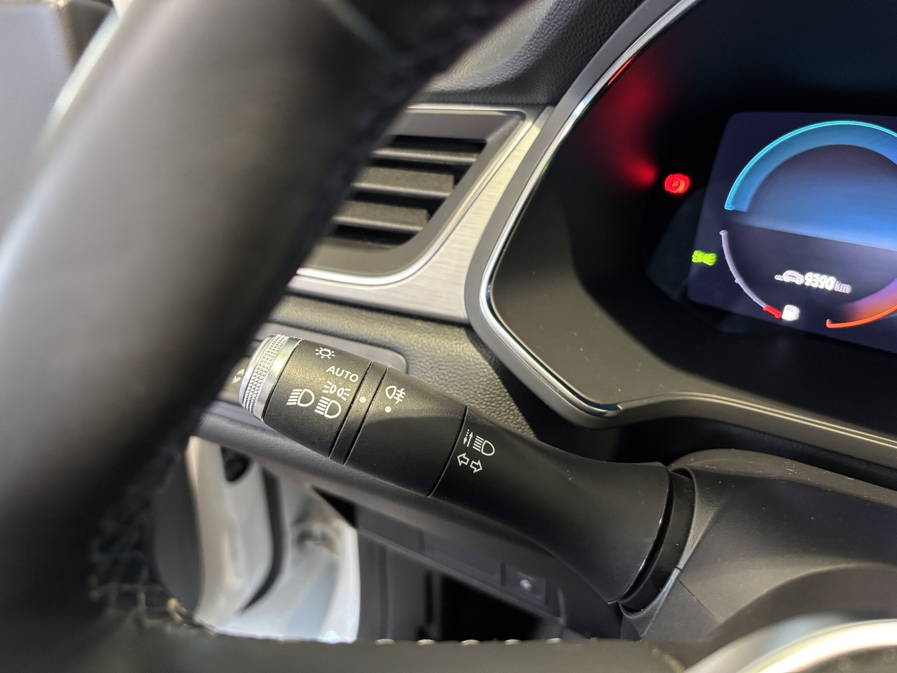 Bild 27 - Captur INTENS E-TECH Plug-in 160