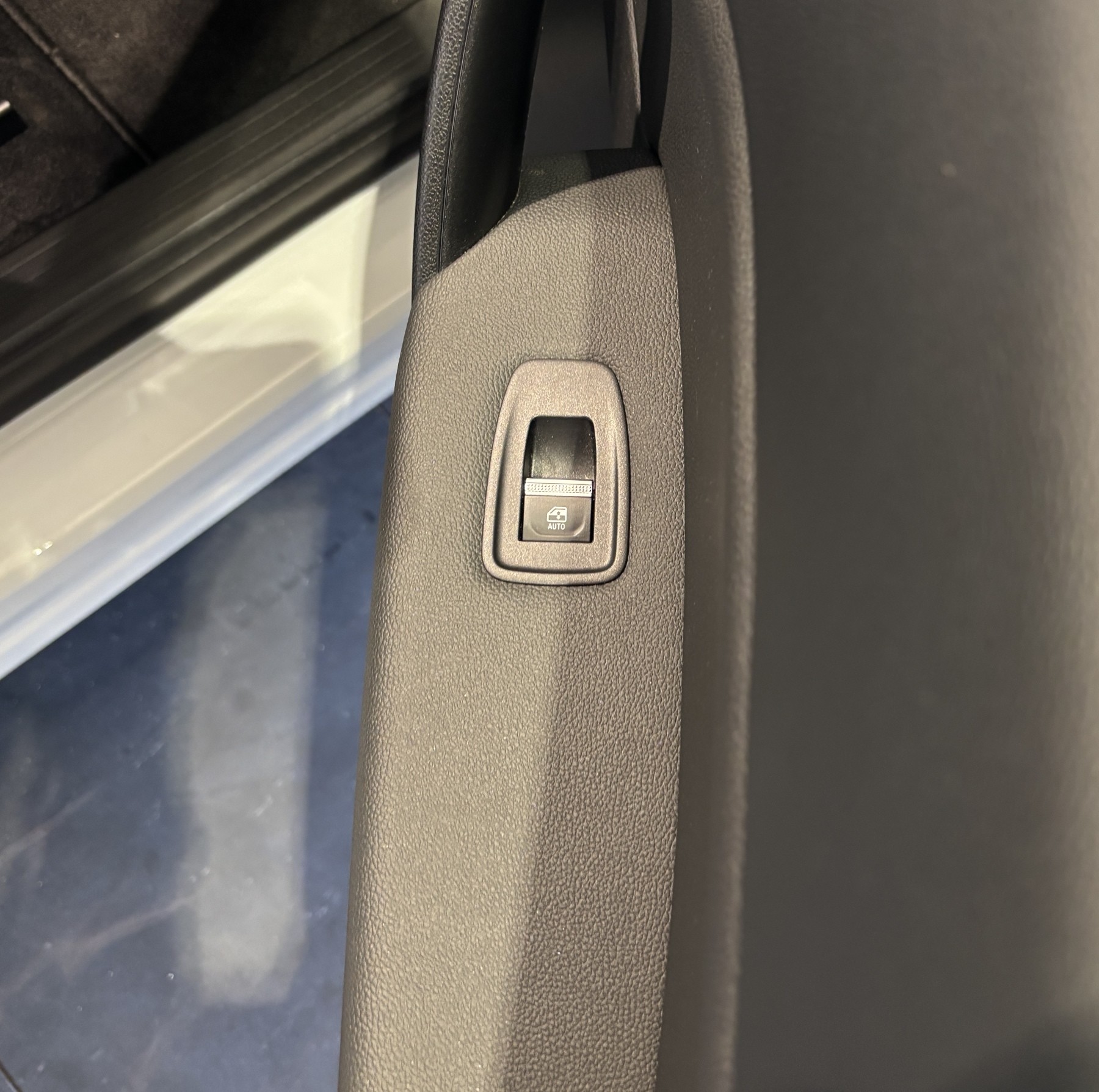 Bild 38 - Captur INTENS E-TECH Plug-in 160