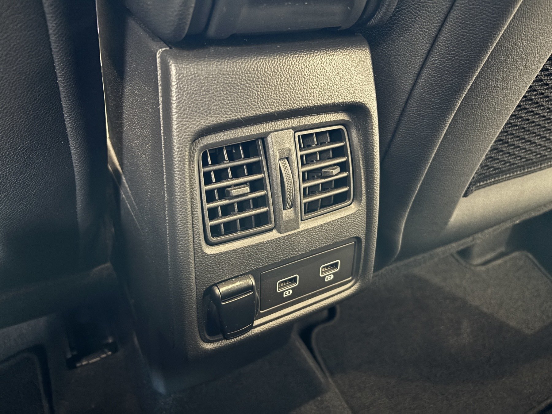 Bild 8 - Captur INTENS E-TECH Plug-in 160