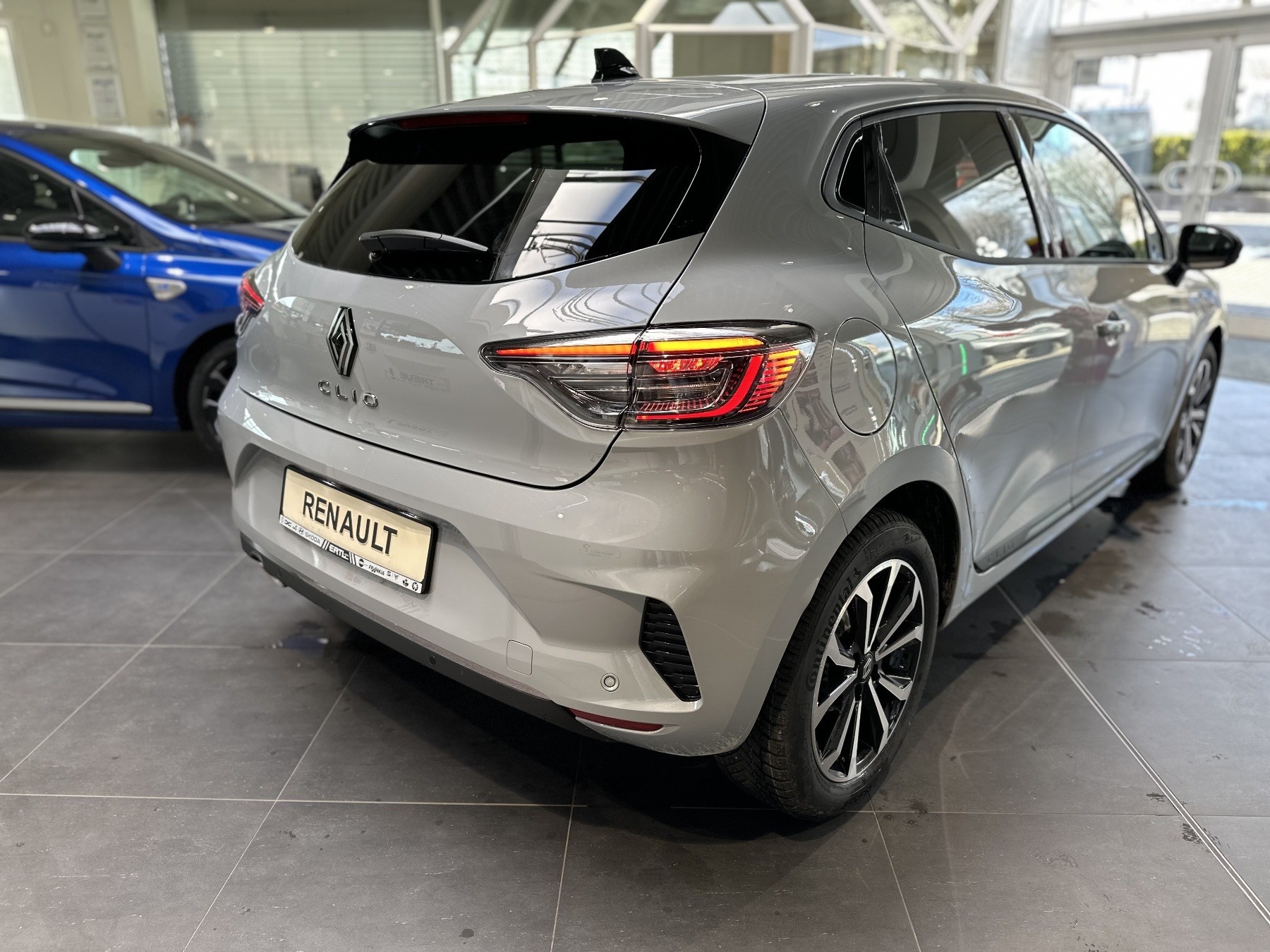 Bild 11 - Clio Techno TCe 90 PS
