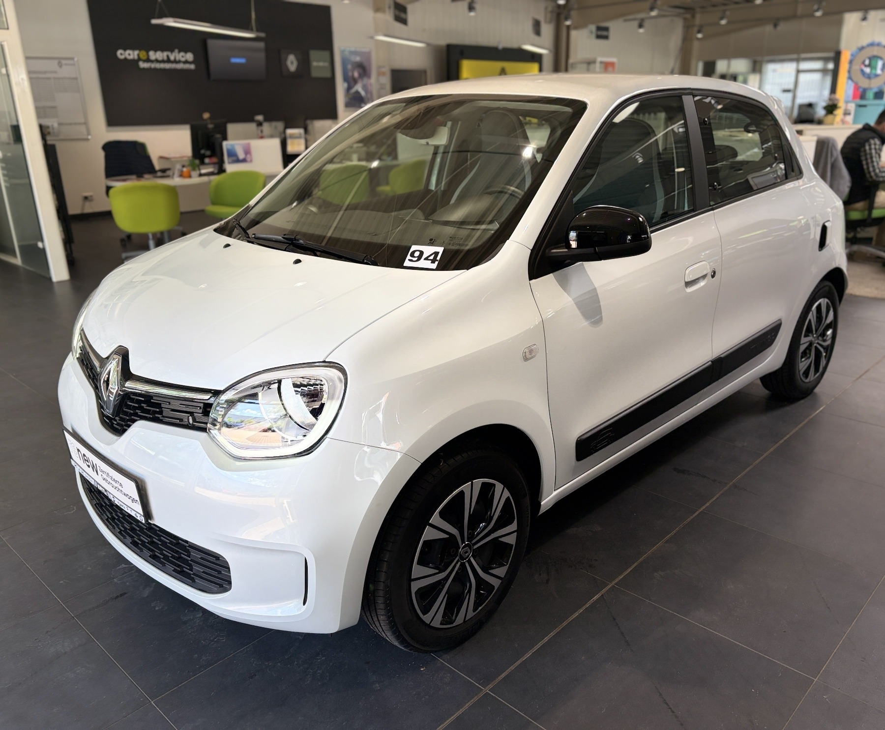 Bild 1 - Twingo ZEN SCe 65 PS Gepflegt