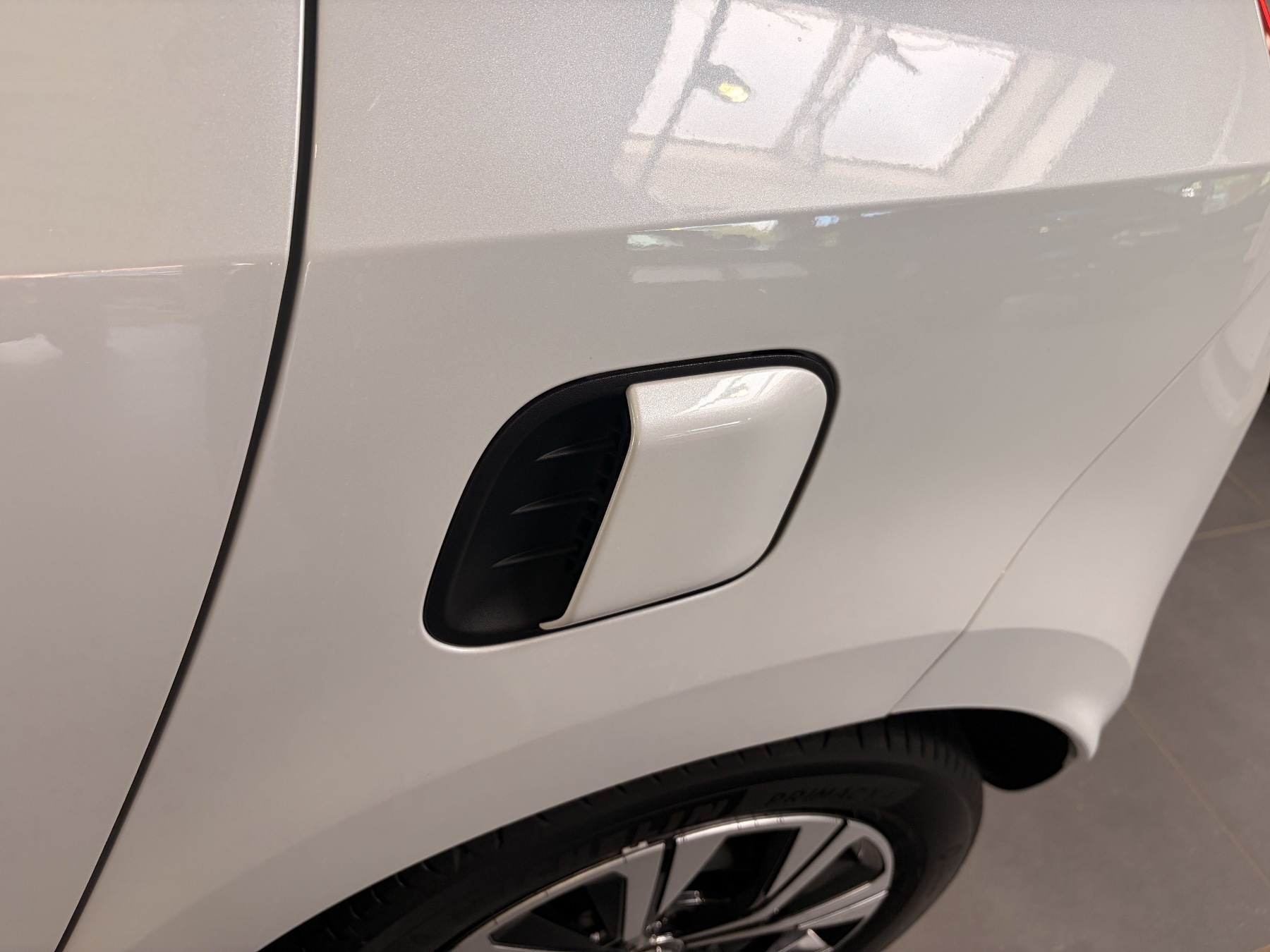 Bild 49 - Twingo ZEN SCe 65 PS Gepflegt