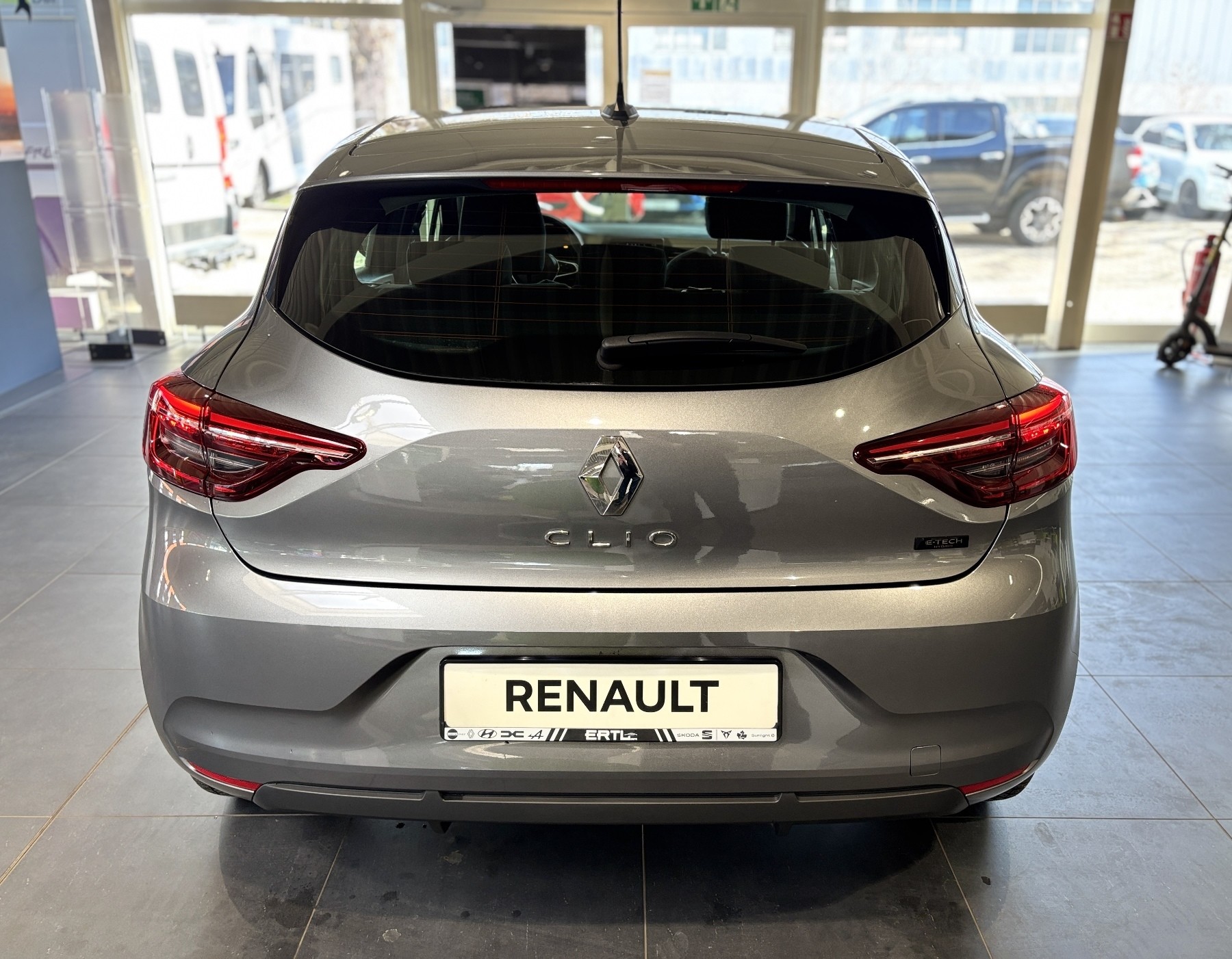 Bild 16 - Clio EQUILIBRE E-TECH 145 PS Automatik