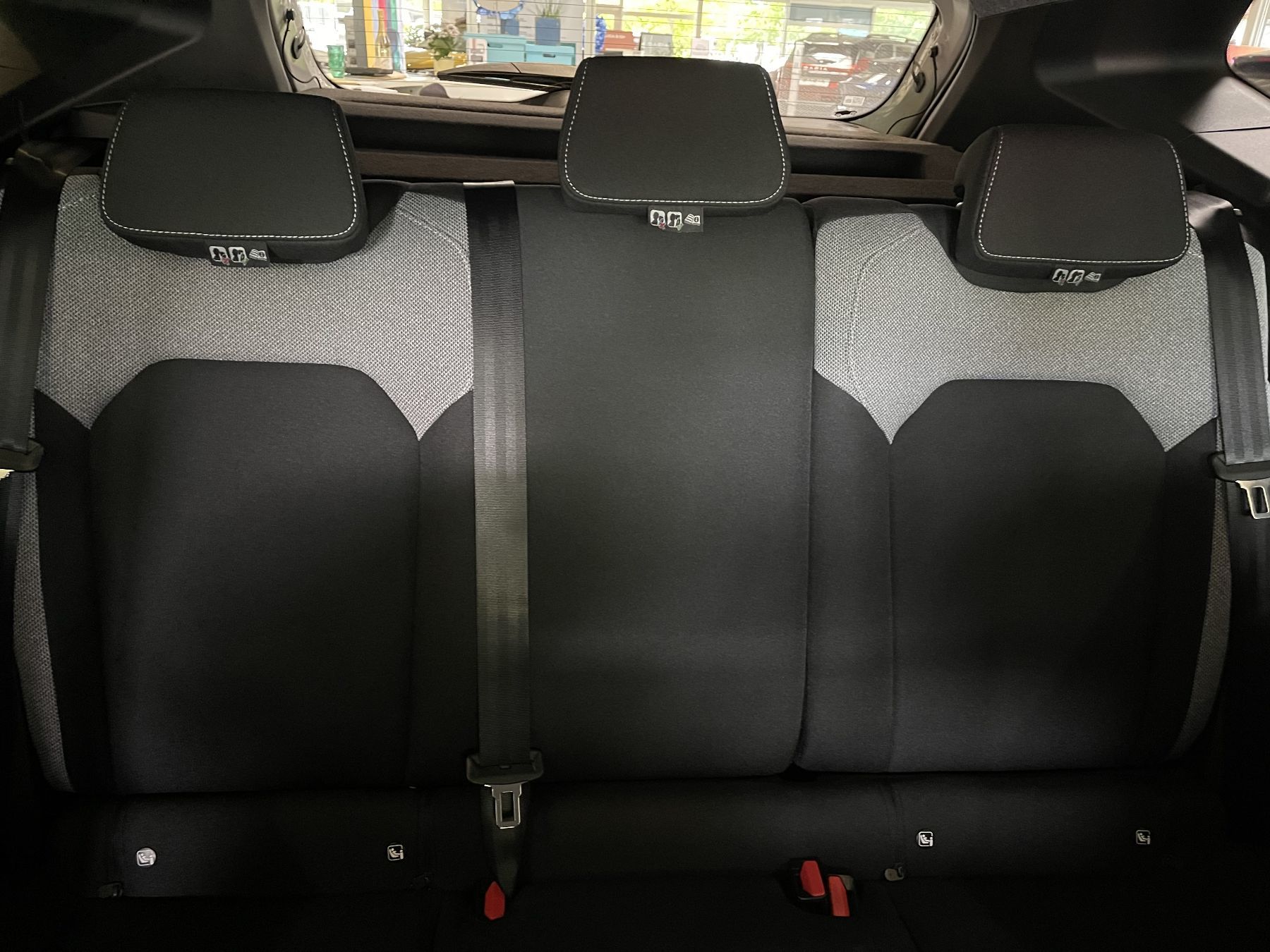 Bild 3 - Duster Neuer Journey hybrid-G 150 4x4