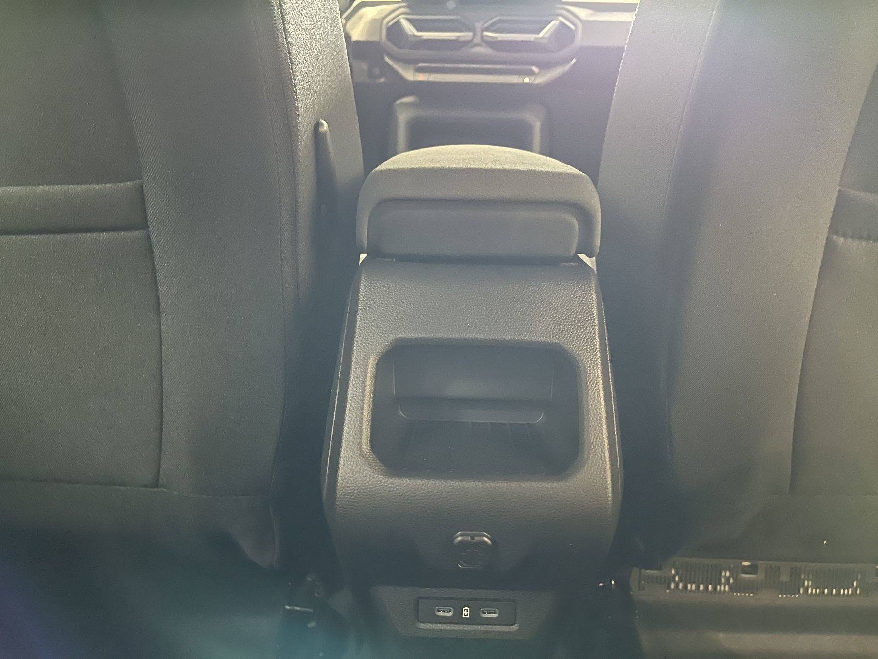 Bild 5 - Duster Neuer Journey hybrid-G 150 4x4