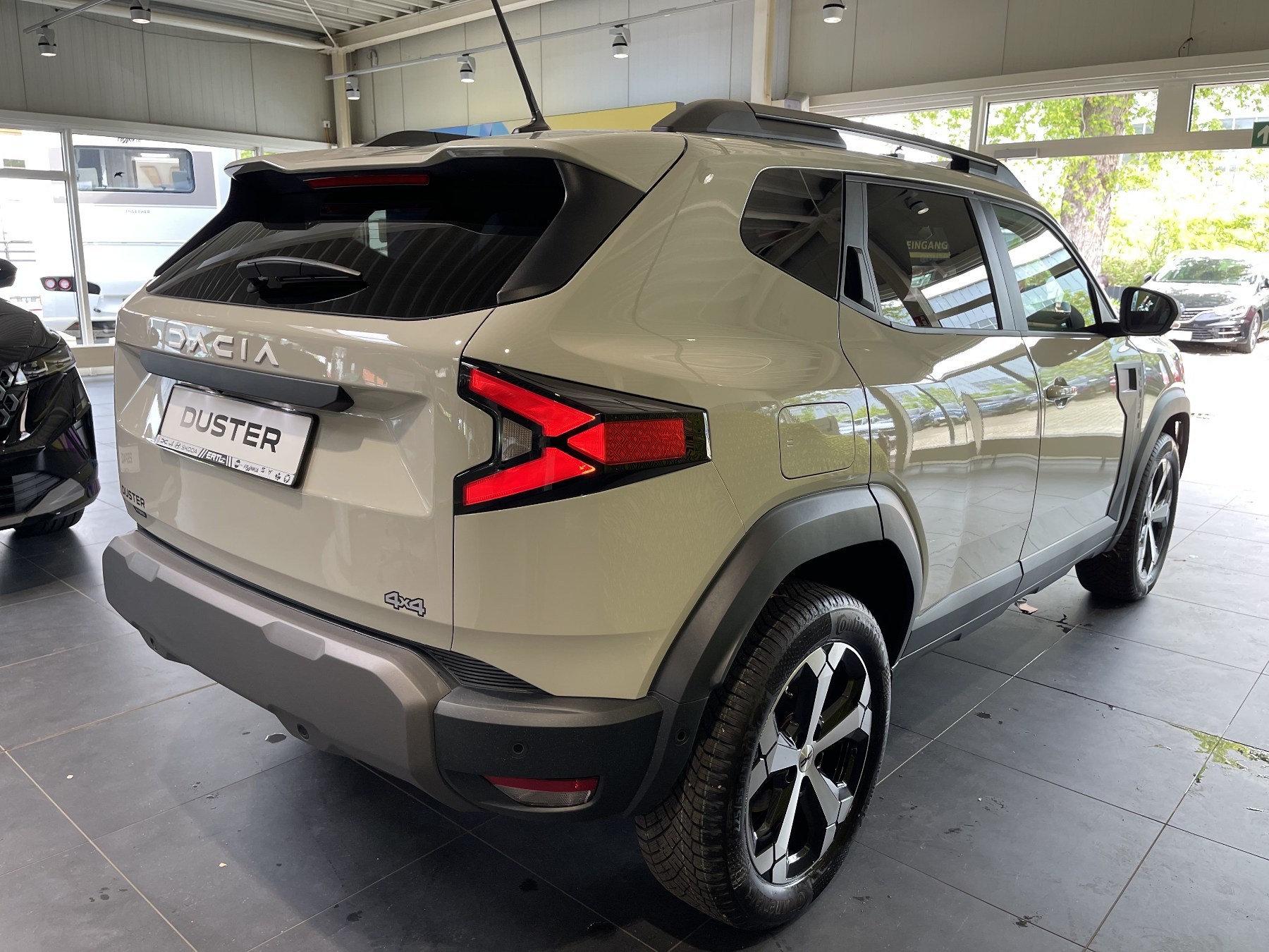 Bild 8 - Duster Neuer Journey hybrid-G 150 4x4