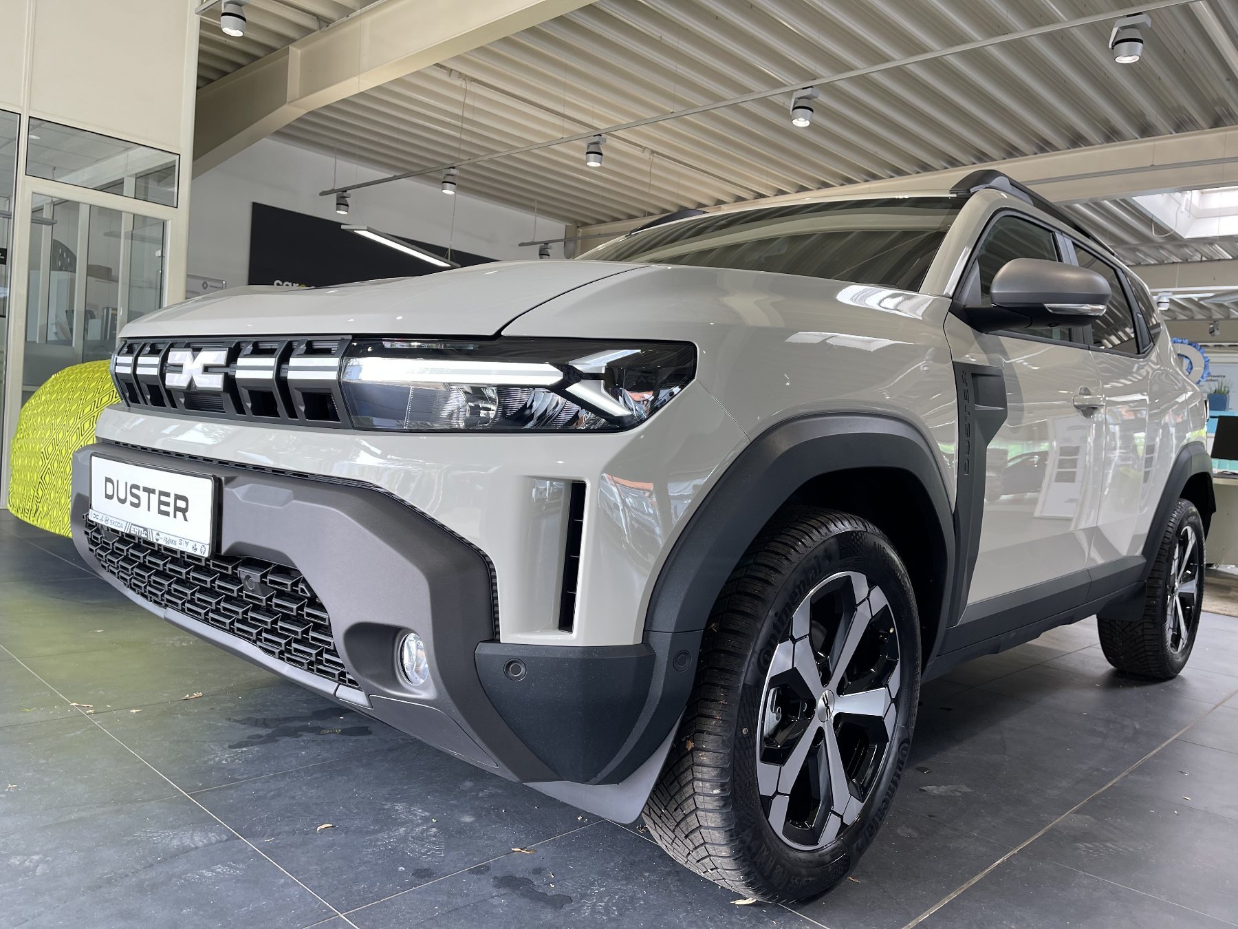 Bild 12 - Duster Neuer Journey hybrid-G 150 4x4