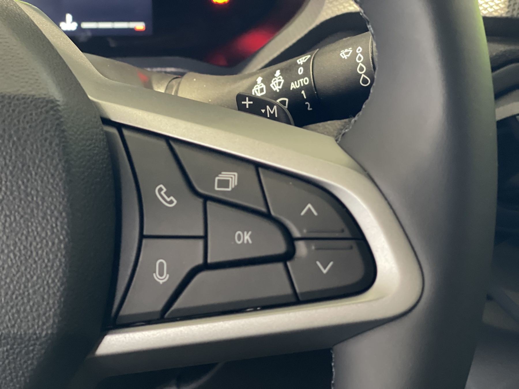 Bild 33 - Duster Neuer Journey hybrid-G 150 4x4
