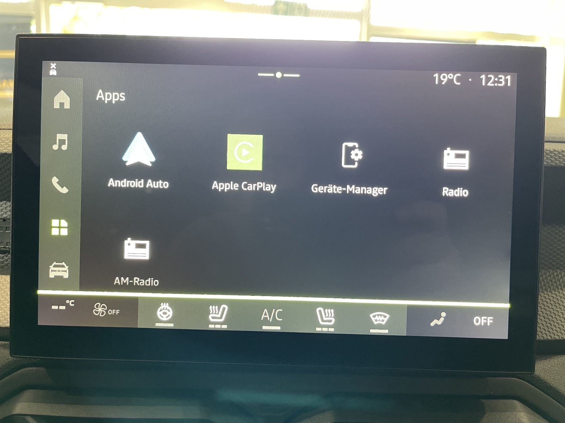 Bild 44 - Duster Neuer Journey hybrid-G 150 4x4