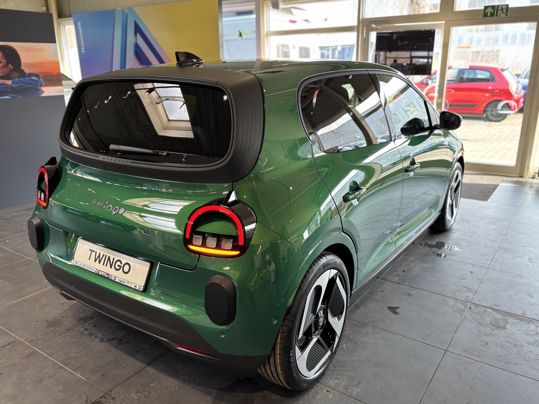 Bild 15 - Twingo E-TECH elektrisch Techno 80 Urban Range