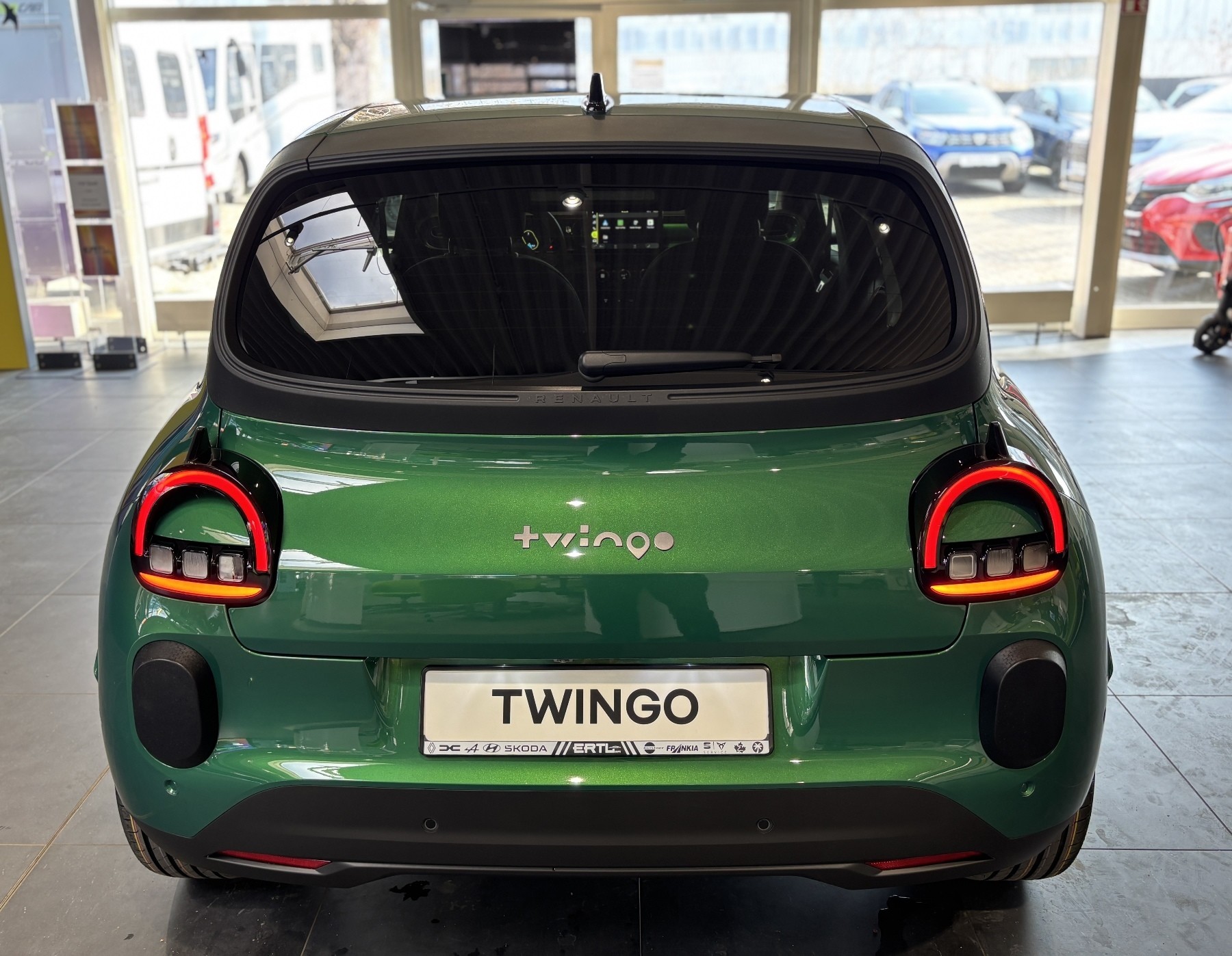 Bild 16 - Twingo E-TECH elektrisch Techno 80 Urban Range