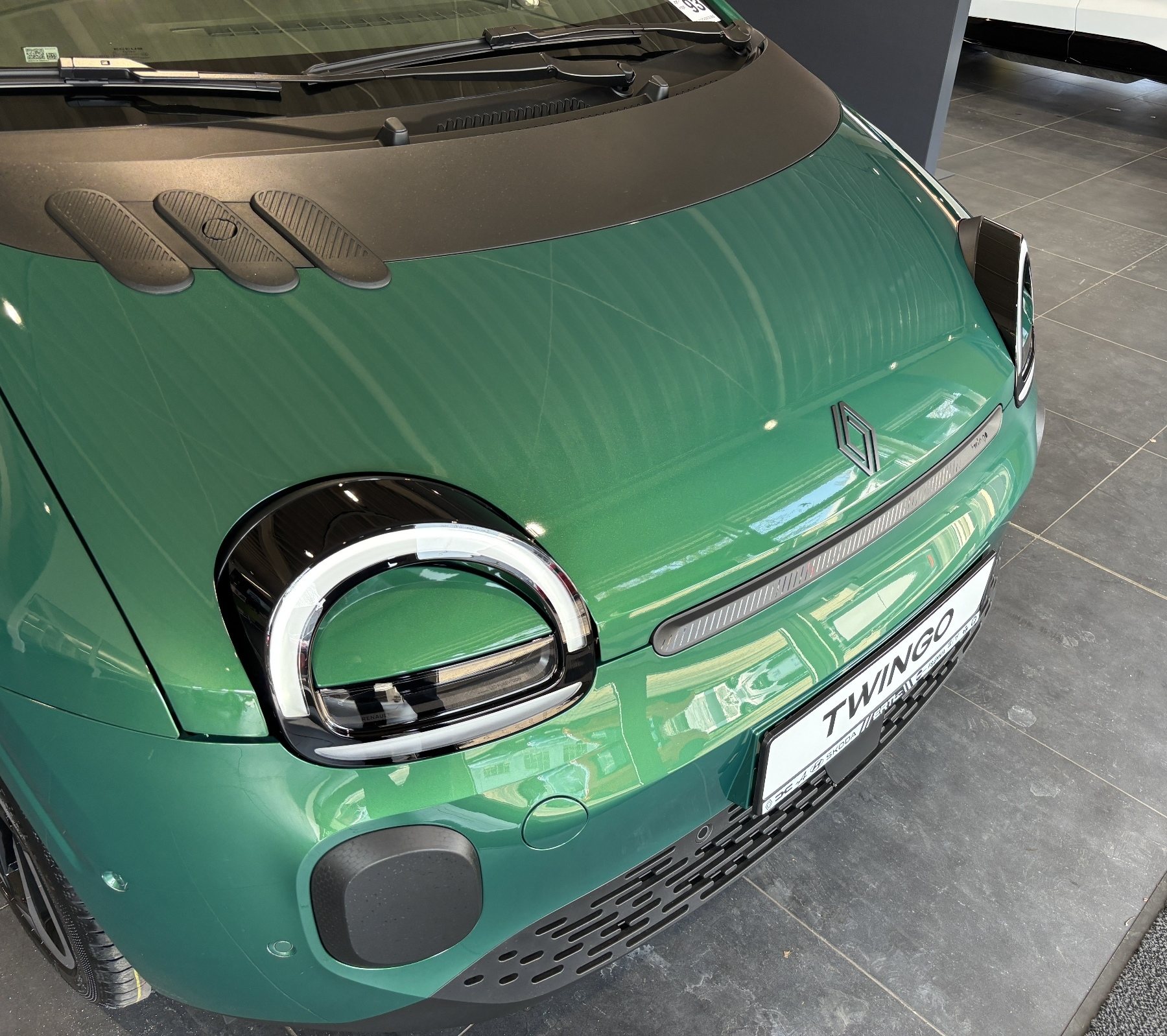 Bild 39 - Twingo E-TECH elektrisch Techno 80 Urban Range