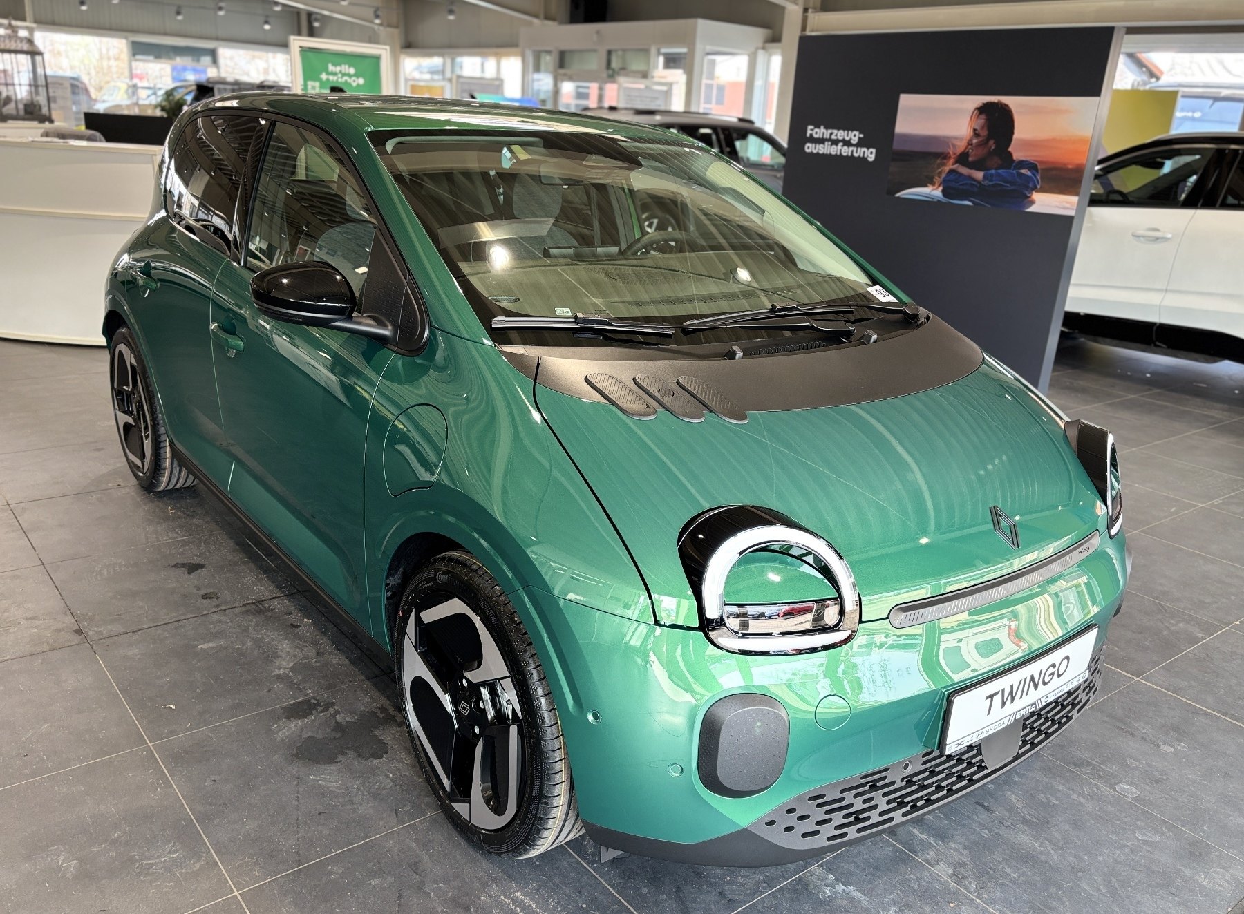 Bild 4 - Twingo E-TECH elektrisch Techno 80 Urban Range