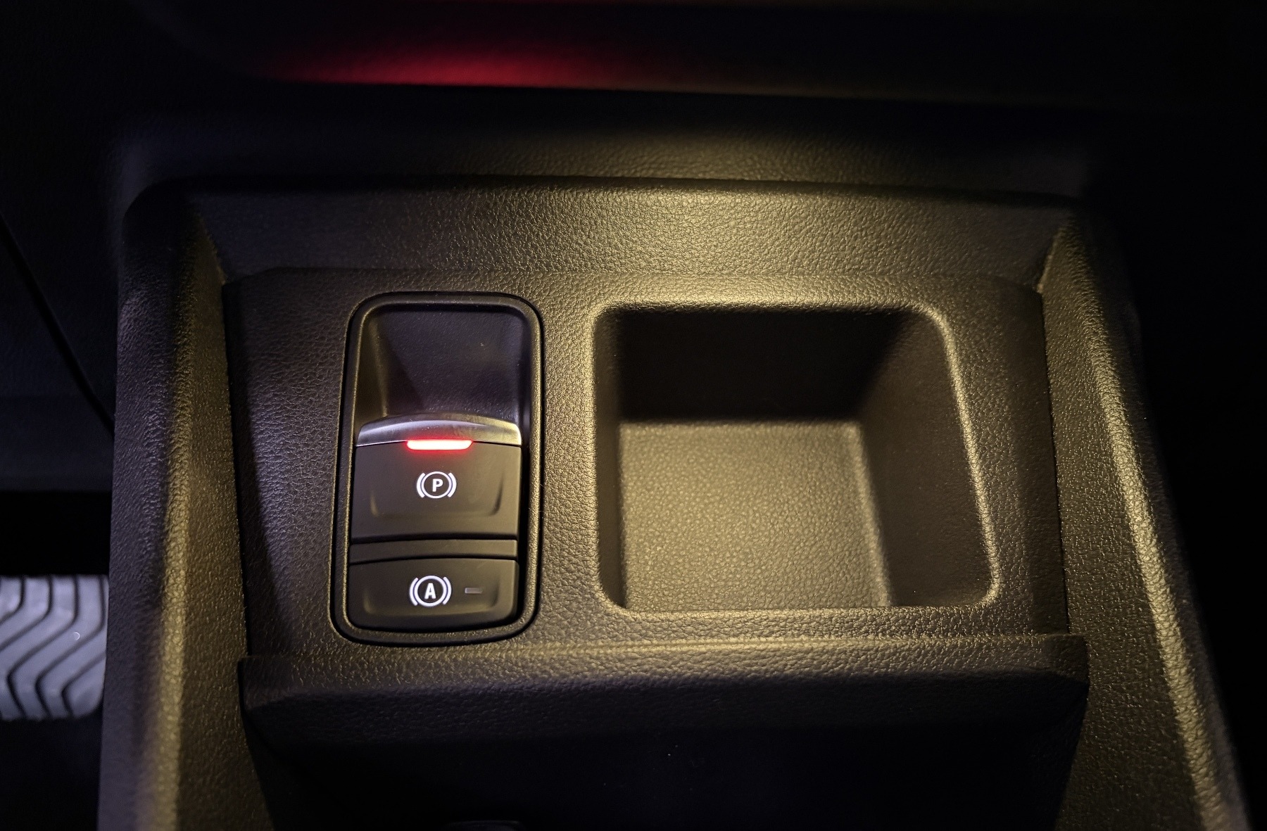 Bild 4 - R 4 4 E-Tech elektrisch Techno 150 Comfort Range