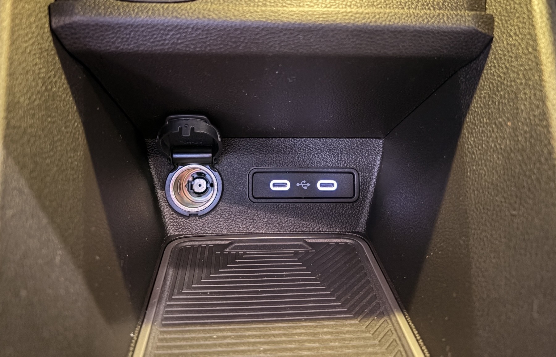 Bild 5 - R 4 4 E-Tech elektrisch Techno 150 Comfort Range