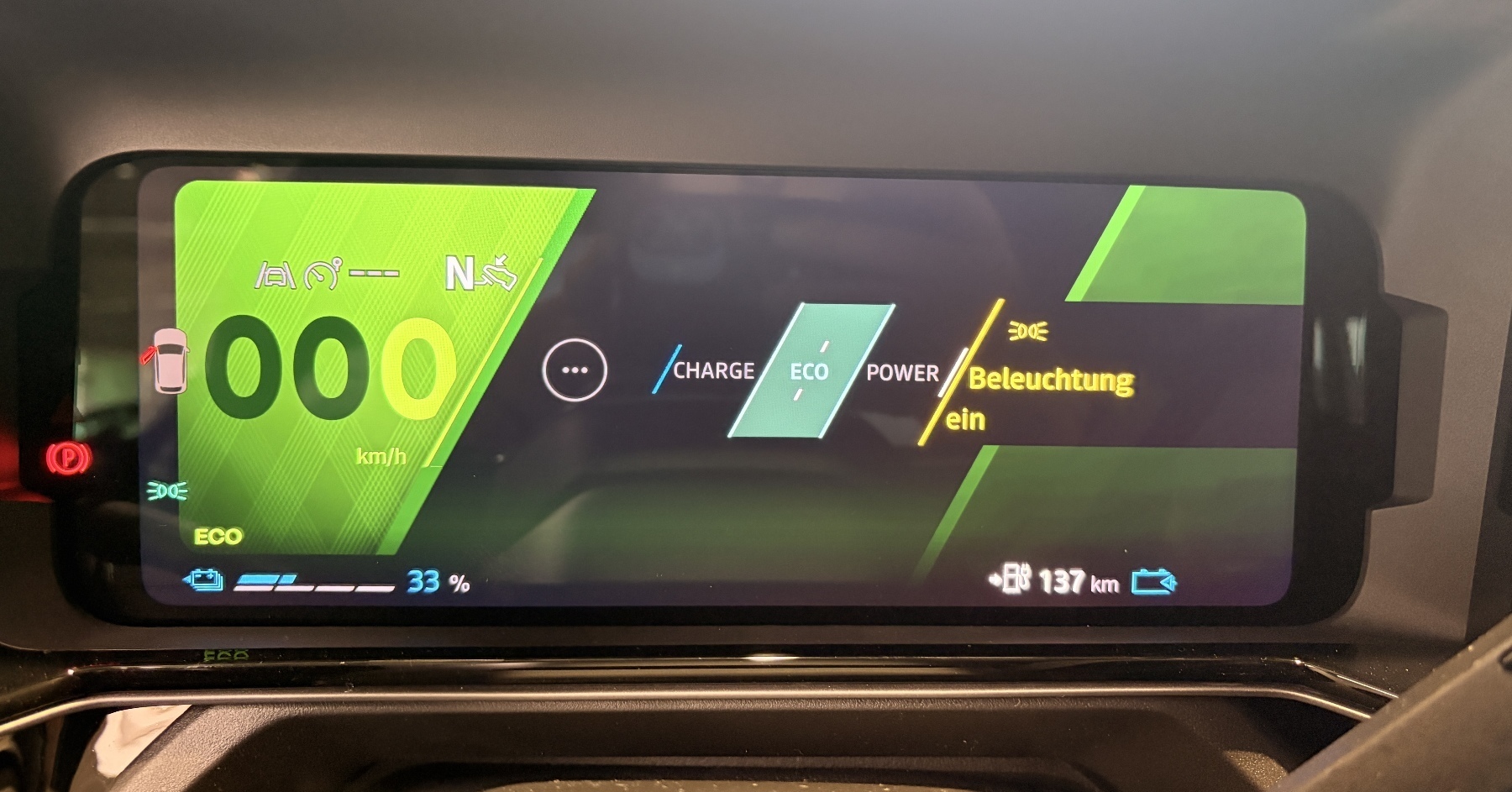 Bild 50 - R 4 4 E-Tech elektrisch Techno 150 Comfort Range