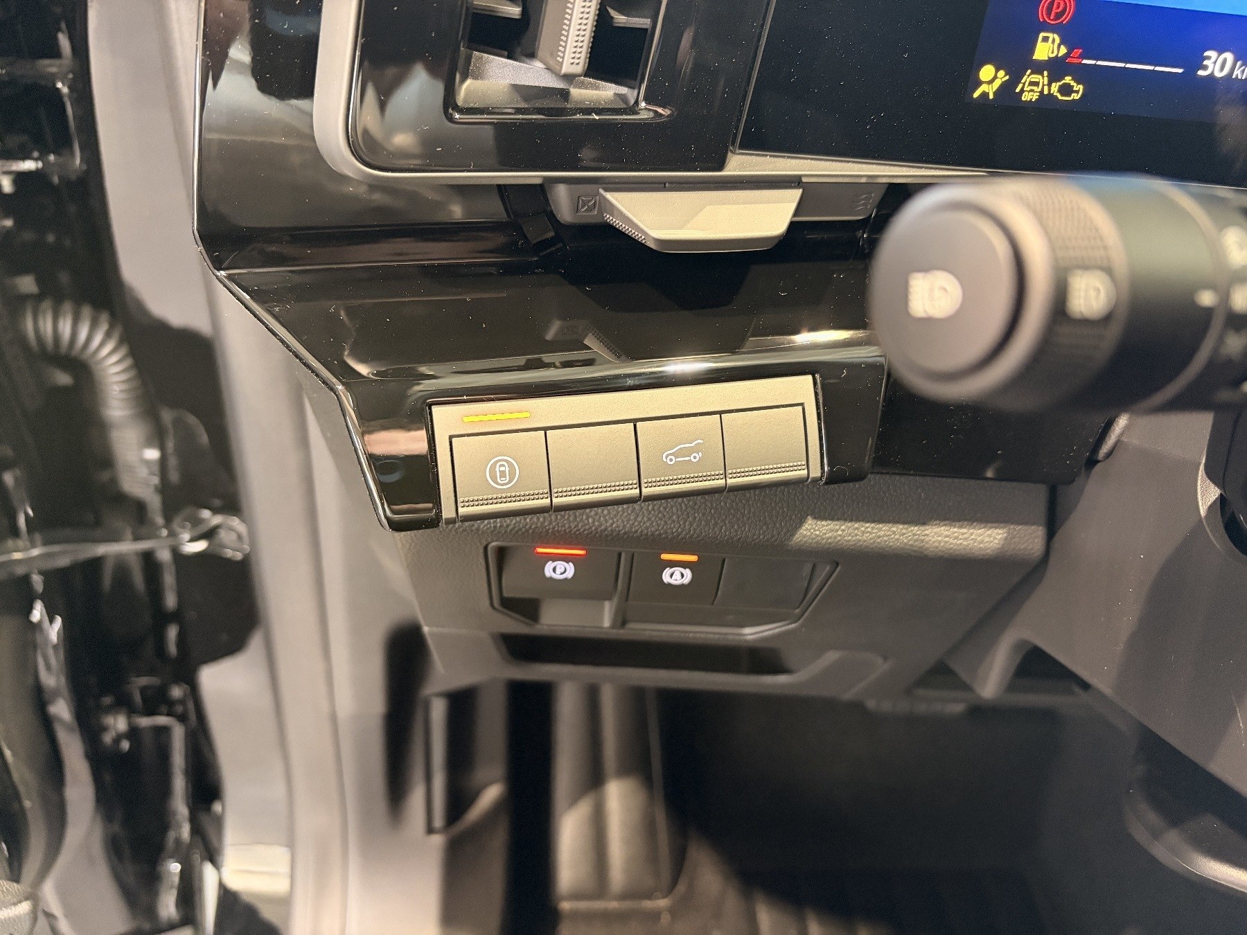 Bild 31 - Koleos TECHNO dCi 185 PS 4WD Automatik