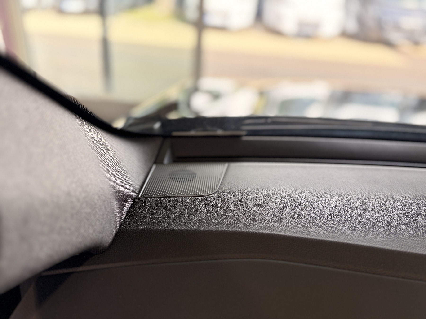 Bild 34 - Koleos TECHNO dCi 185 PS 4WD Automatik