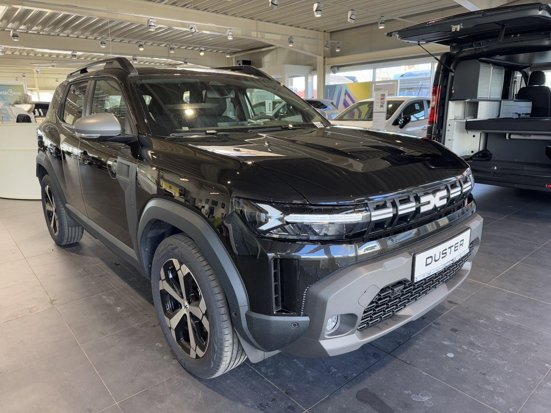 Bild 34 - Duster Journey HYBRID 140PS