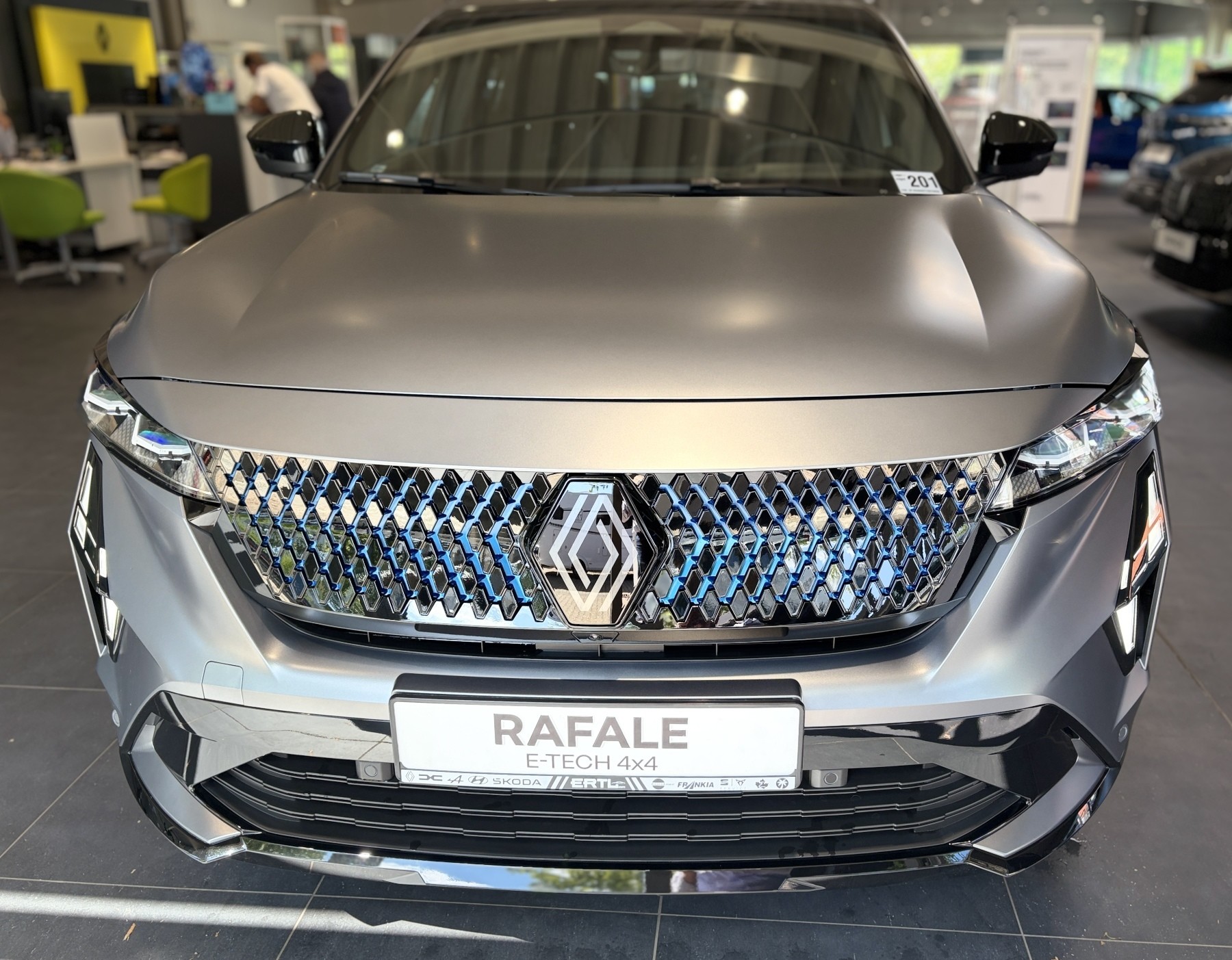 Bild 12 - Rafale Atelier Alpine Hybrid 4x4 300 Plug-In