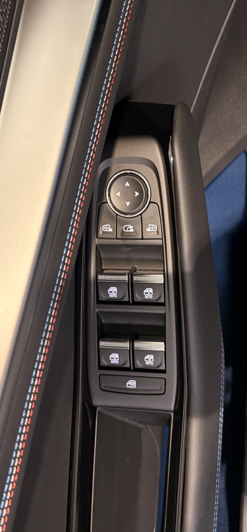 Bild 25 - Rafale Atelier Alpine Hybrid 4x4 300 Plug-In