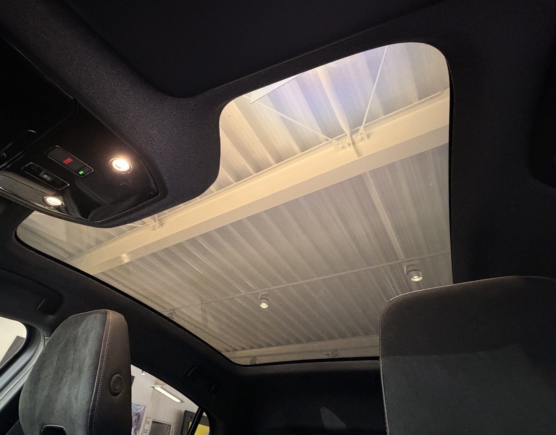 Bild 32 - Rafale Atelier Alpine Hybrid 4x4 300 Plug-In