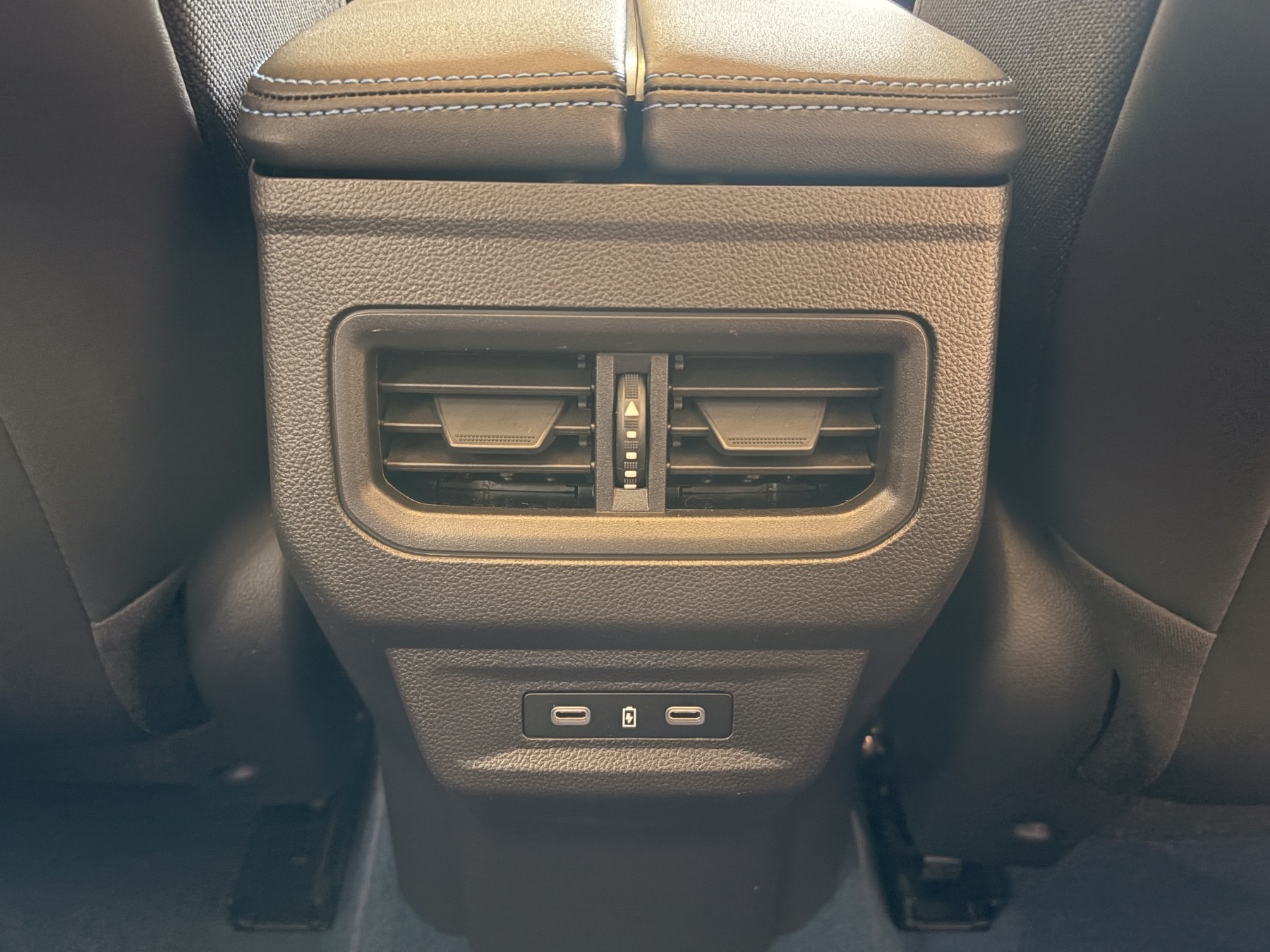 Bild 49 - Rafale Atelier Alpine Hybrid 4x4 300 Plug-In