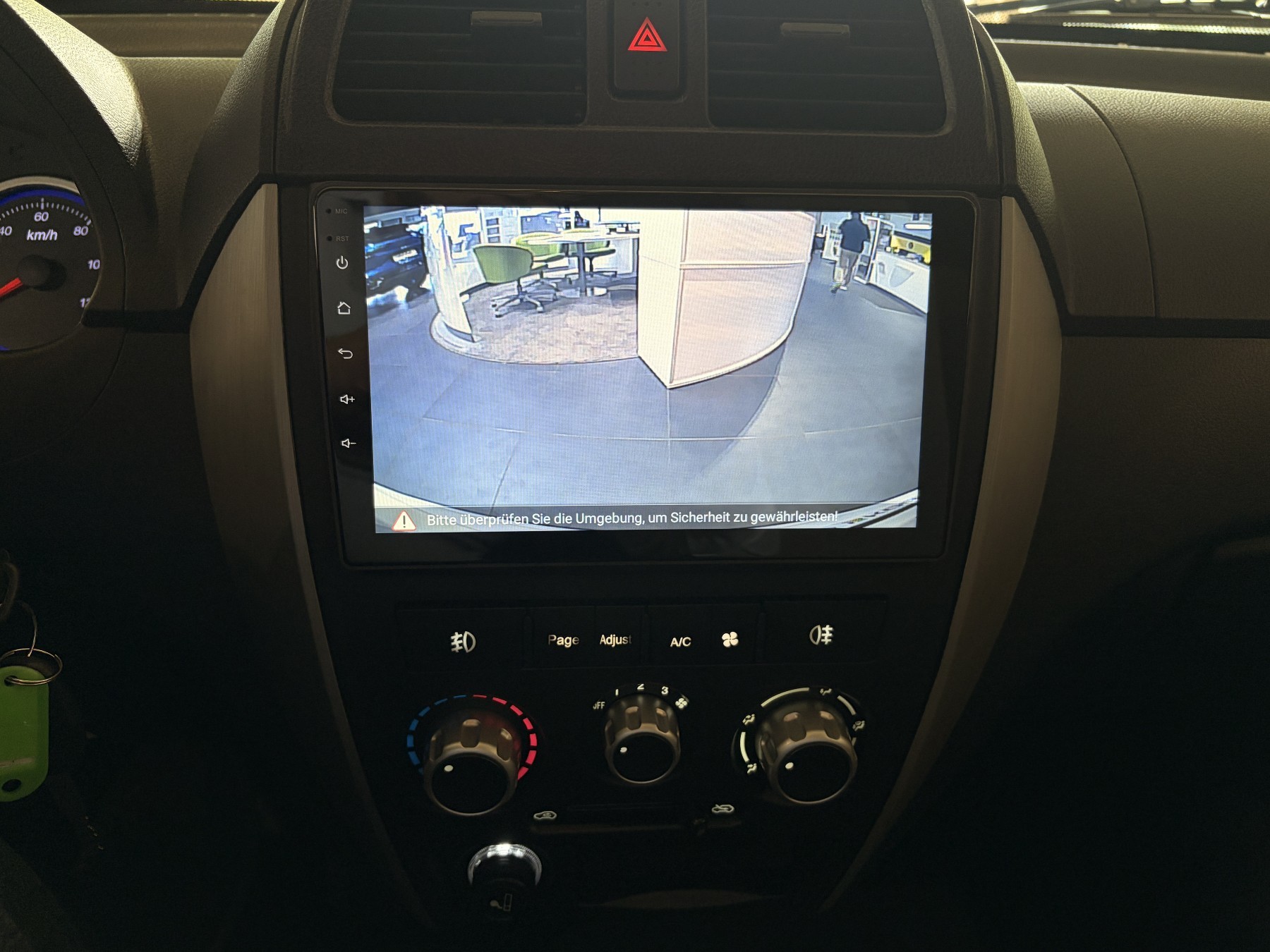 Bild 2 - Rafale Atelier Alpine Hybrid 4x4 300 Plug-In