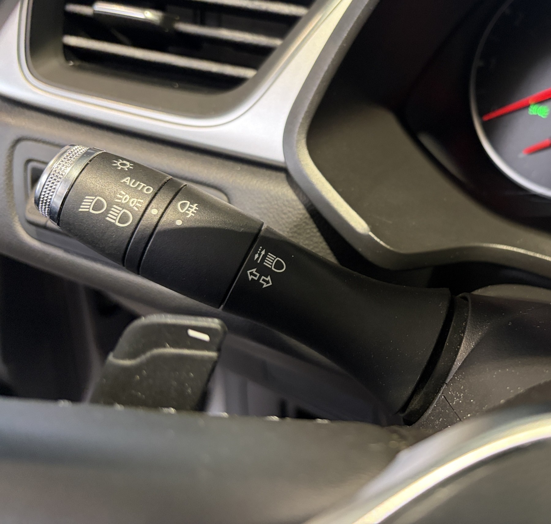 Bild 25 - Captur EXPERIENCE TCe 130 PS Automatik EDC