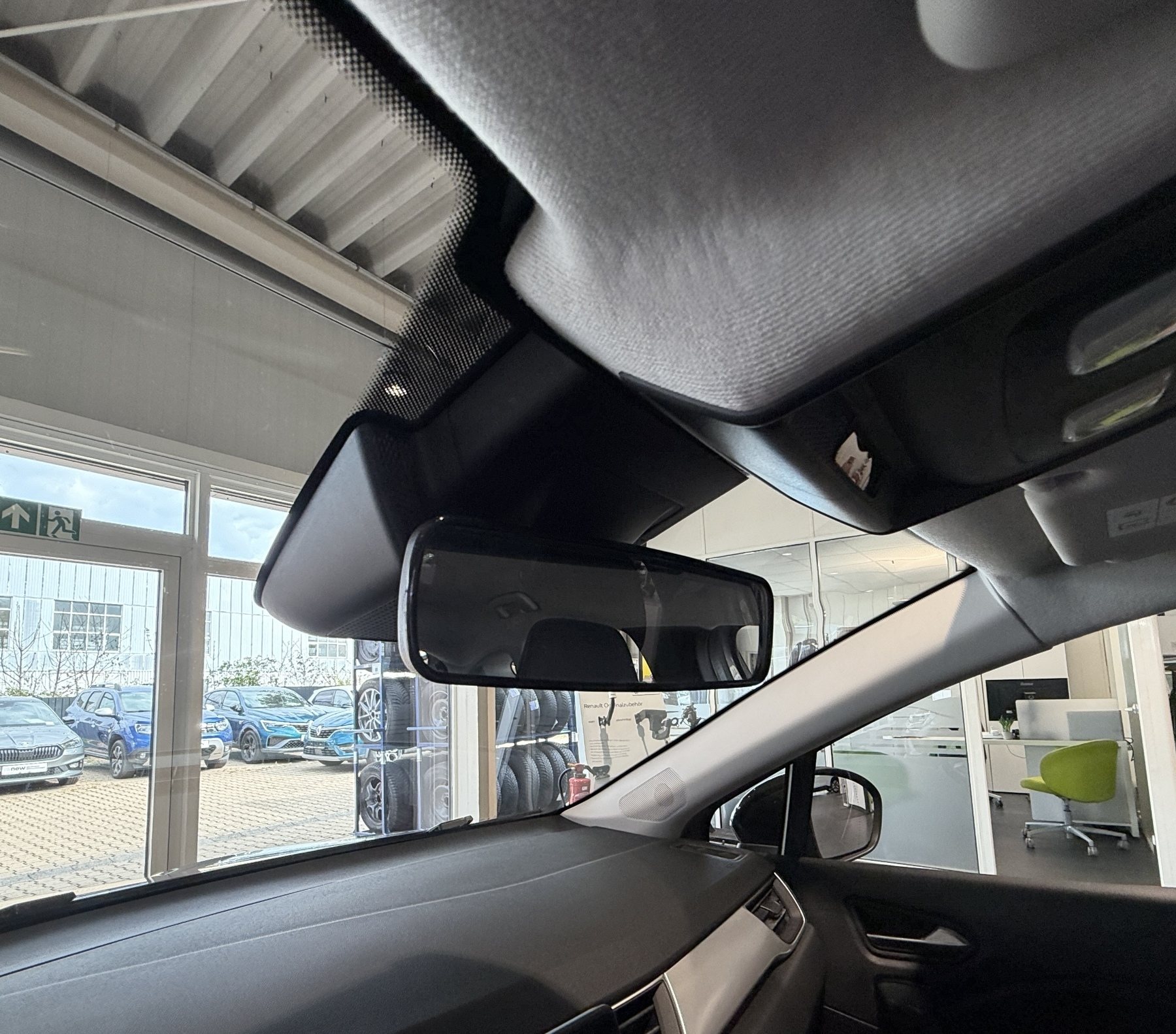 Bild 30 - Captur EXPERIENCE TCe 130 PS Automatik EDC