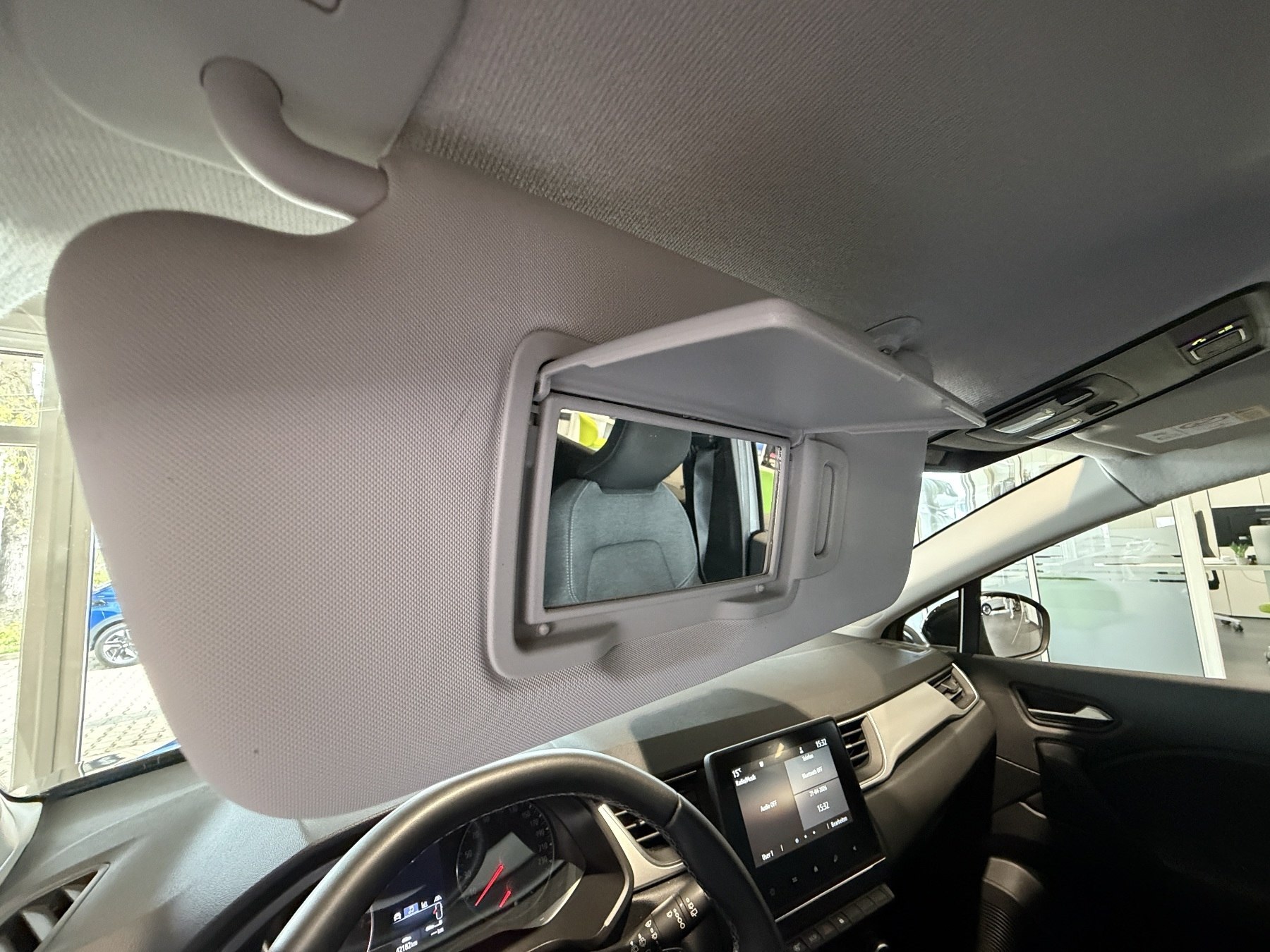 Bild 35 - Captur EXPERIENCE TCe 130 PS Automatik EDC