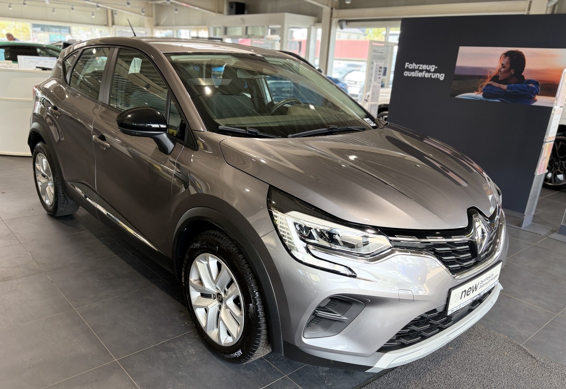 Bild 4 - Captur EXPERIENCE TCe 130 PS Automatik EDC