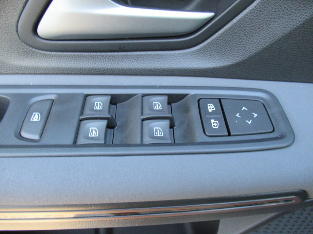 Bild 21 - Sandero Stepway Extreme +  ECO-G 100