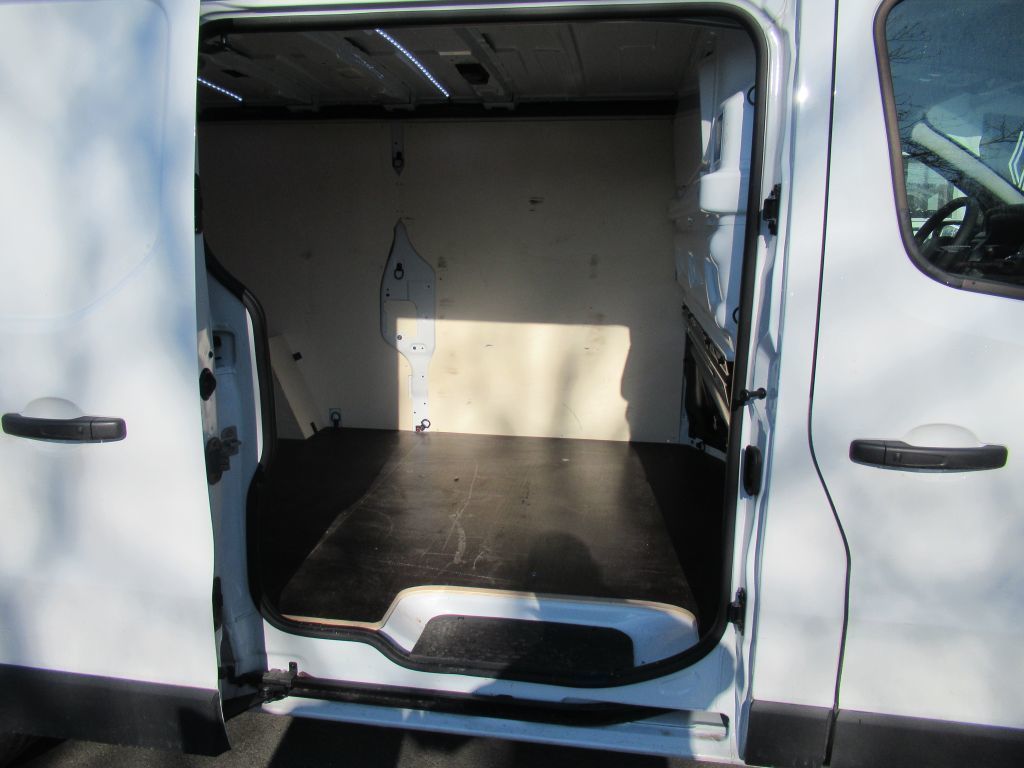 Bild 13 - Trafic L2H1 3,1t Lkw Komfort