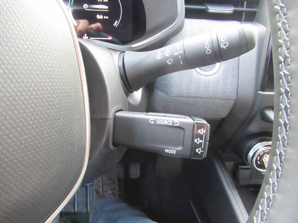 Bild 22 - Clio Techno TCe 90