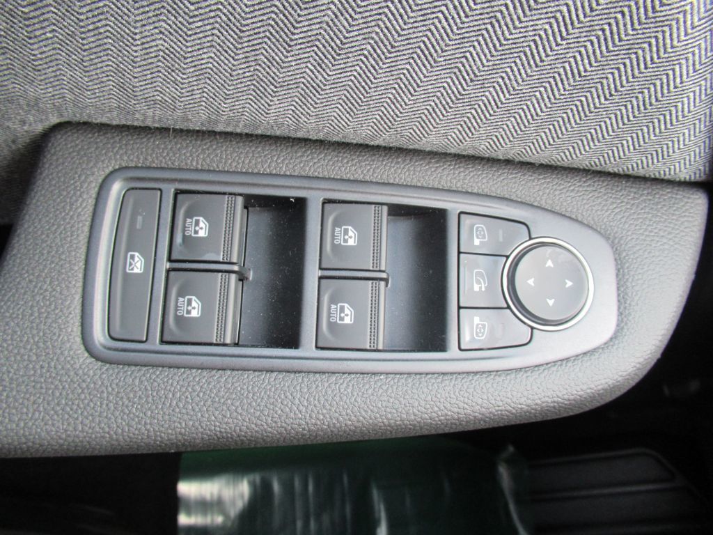 Bild 23 - Clio Techno TCe 90