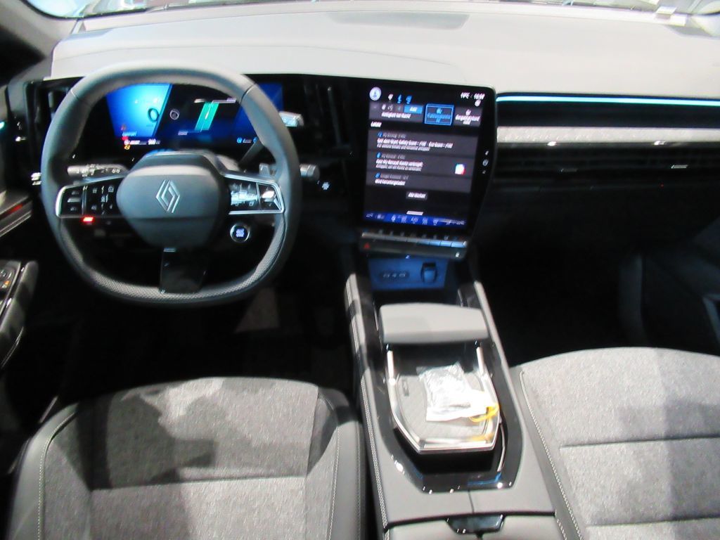 Bild 7 - Rafale E-Tech Full Hybrid 200 Techno