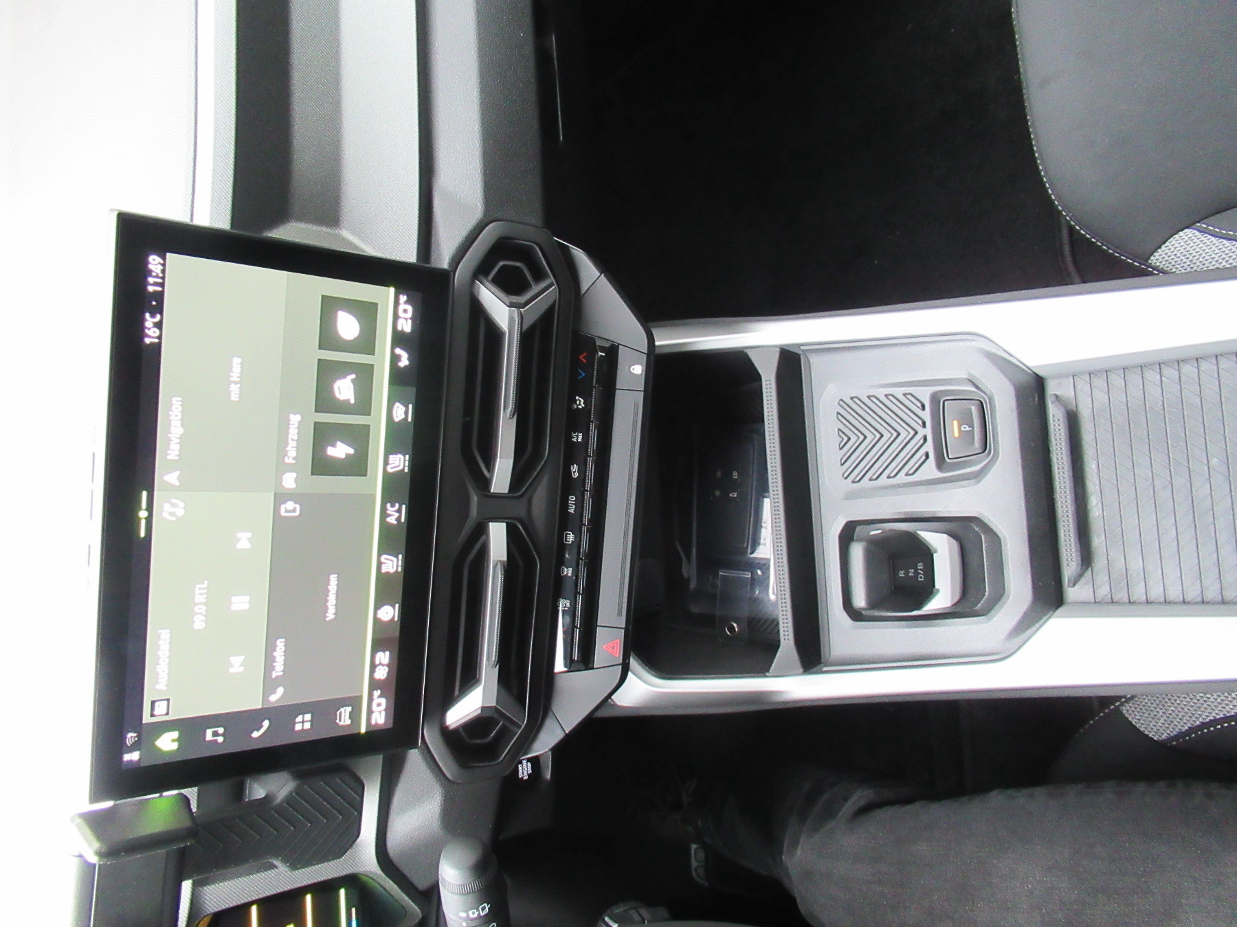 Bild 24 - Bigster Journey HYBRID 155