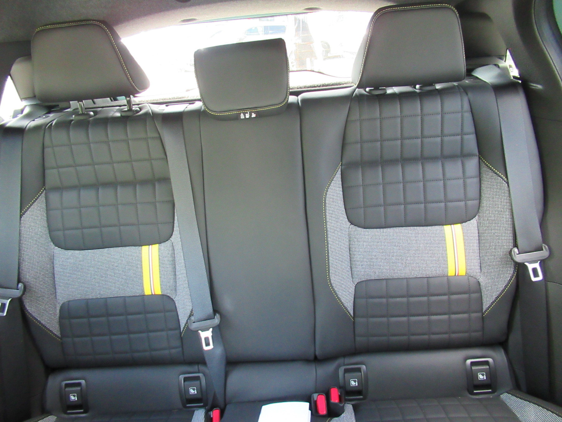 Bild 3 - R 4 E-Tech elektrisch Iconic 150 Comfort Range