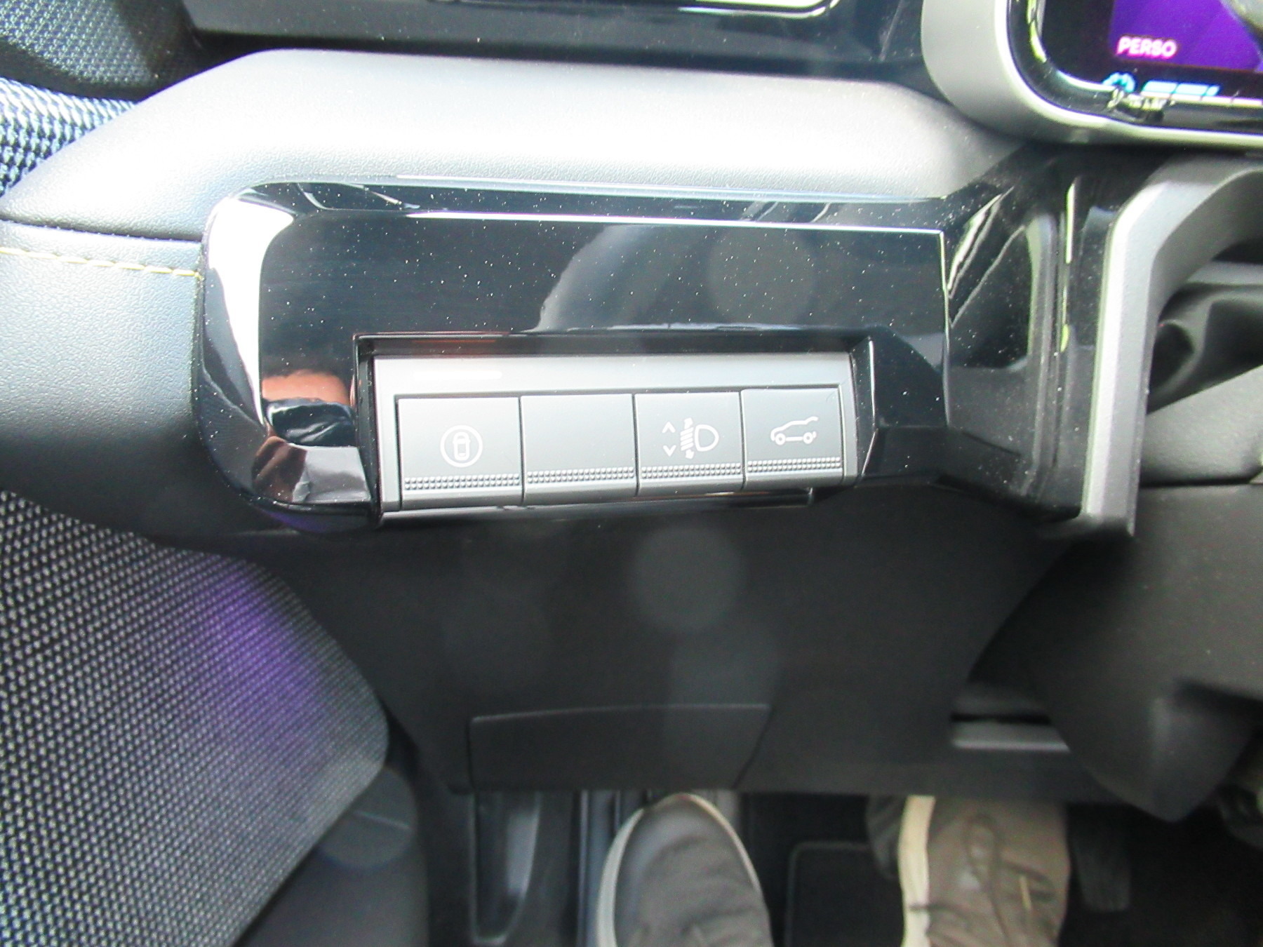 Bild 10 - R 4 E-Tech elektrisch Iconic 150 Comfort Range