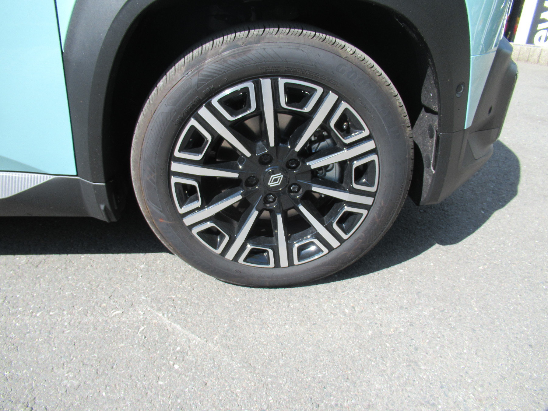 Bild 12 - R 4 E-Tech elektrisch Iconic 150 Comfort Range