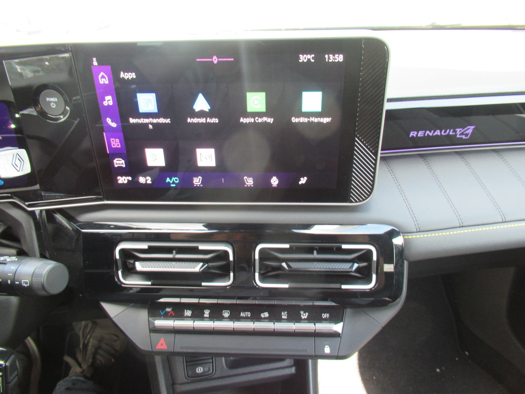 Bild 23 - R 4 E-Tech elektrisch Iconic 150 Comfort Range